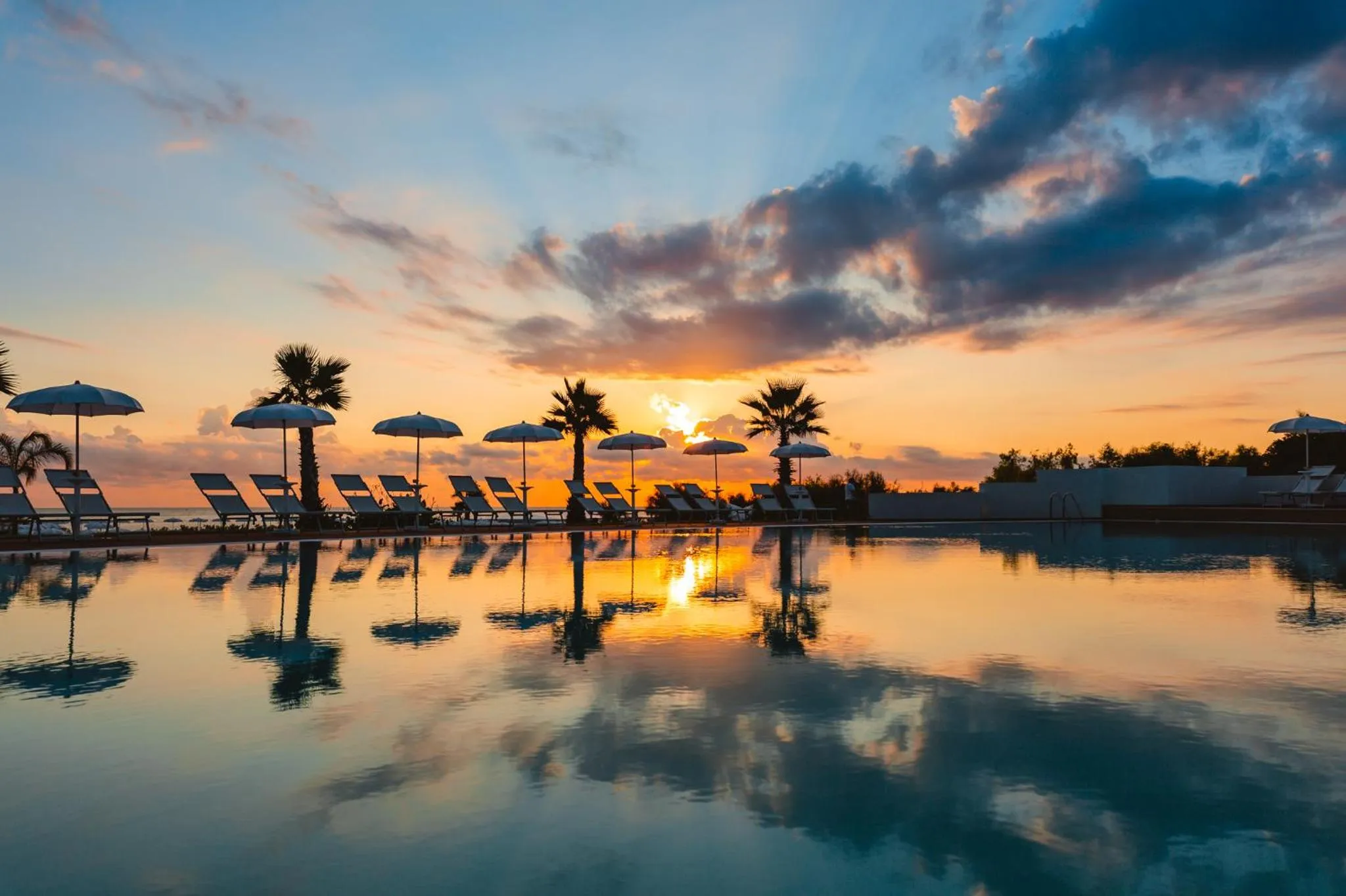 Property building in Torre Cintola Greenblu Sea Emotions