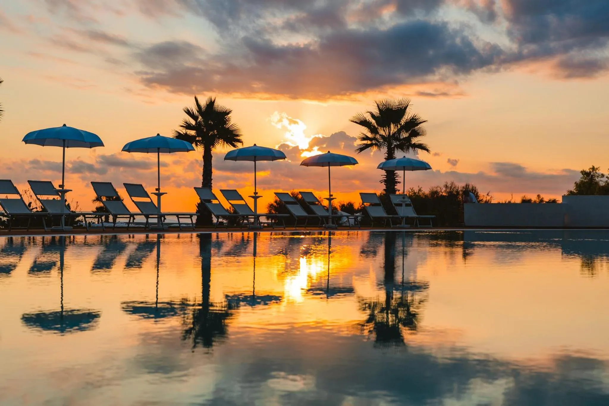 Property building in Torre Cintola Greenblu Sea Emotions