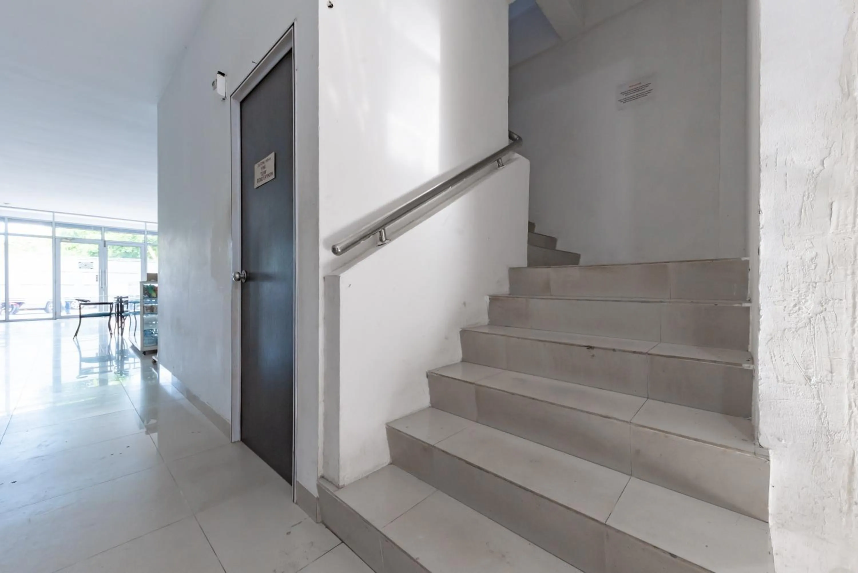 Property building in RedDoorz Plus near Kepri Mall