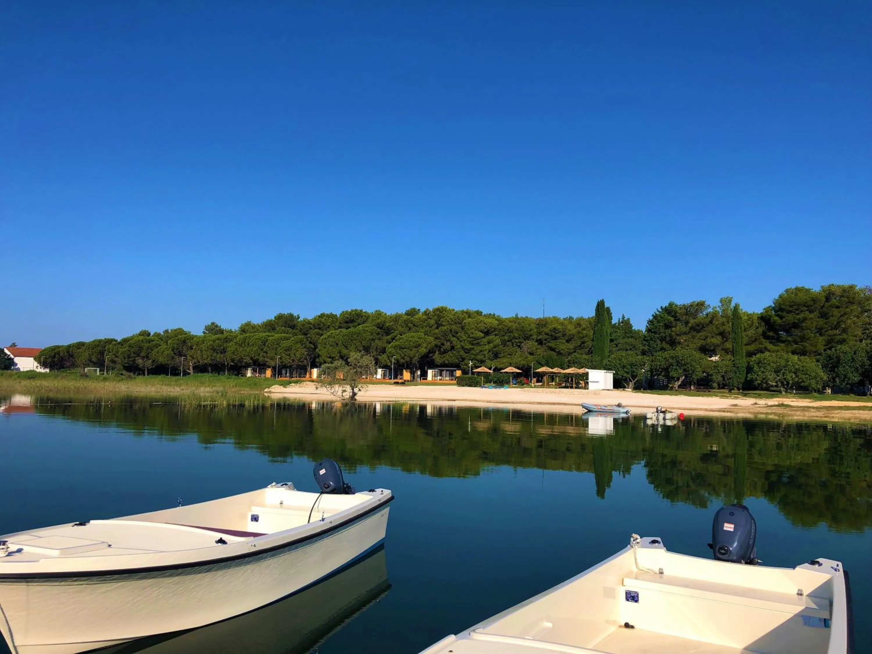 Camping Vransko jezero - Crkvine