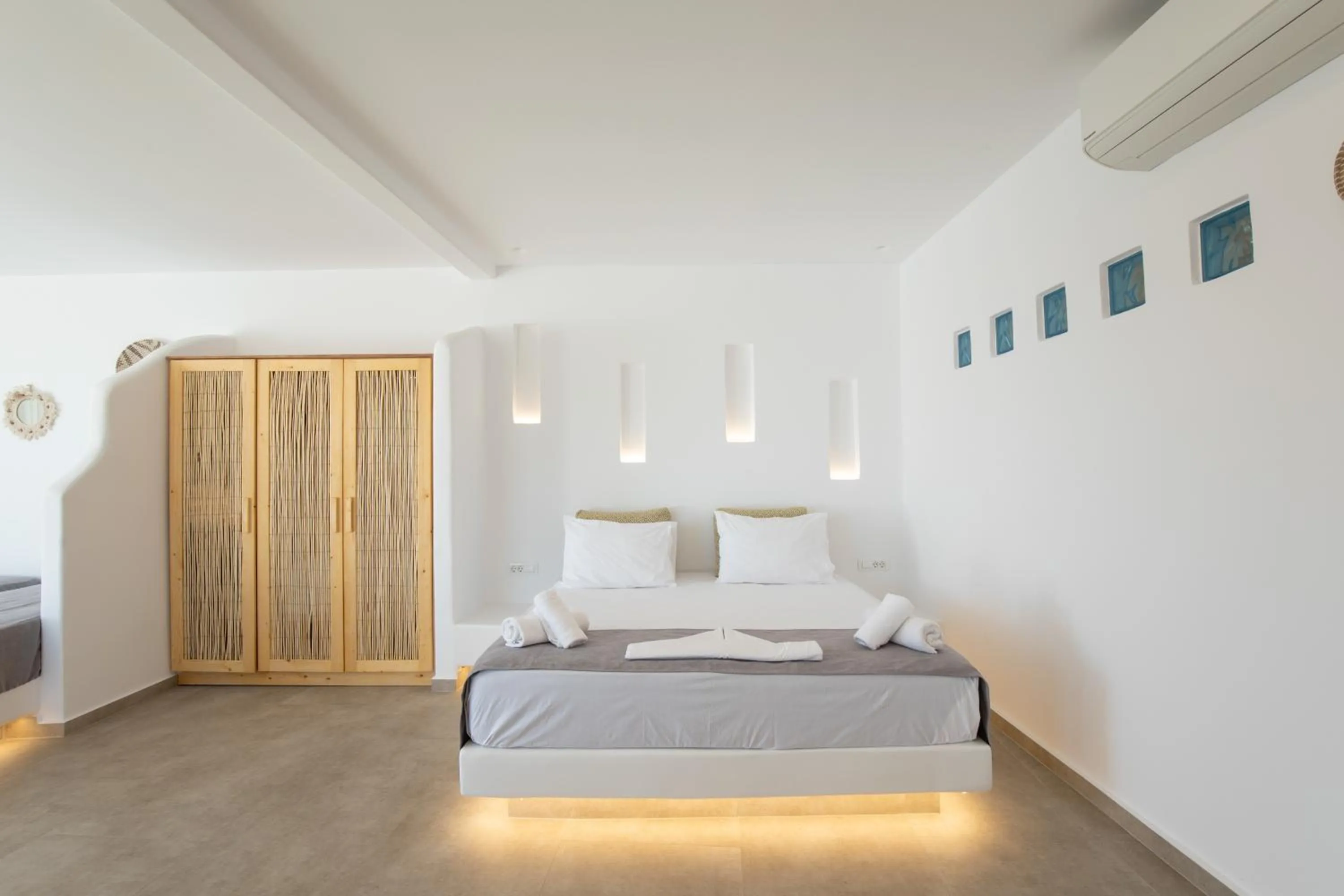 Bed in Alexandros Mykonos