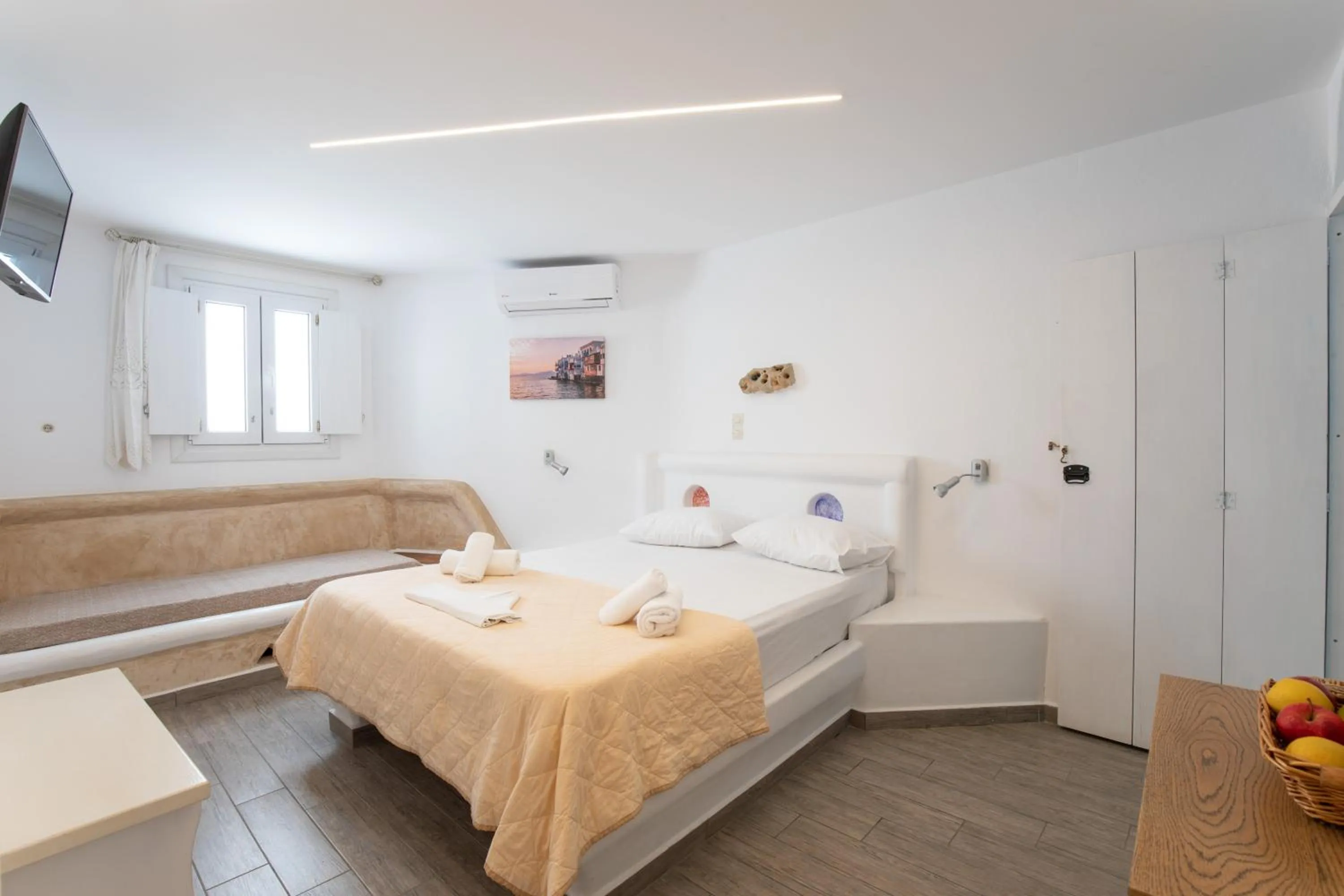 Bed in Alexandros Mykonos