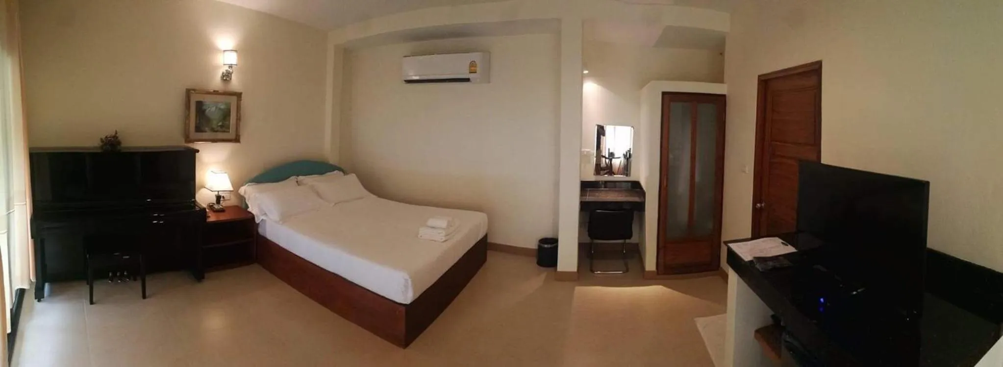 Bed in Mamaungpaa Hill resort