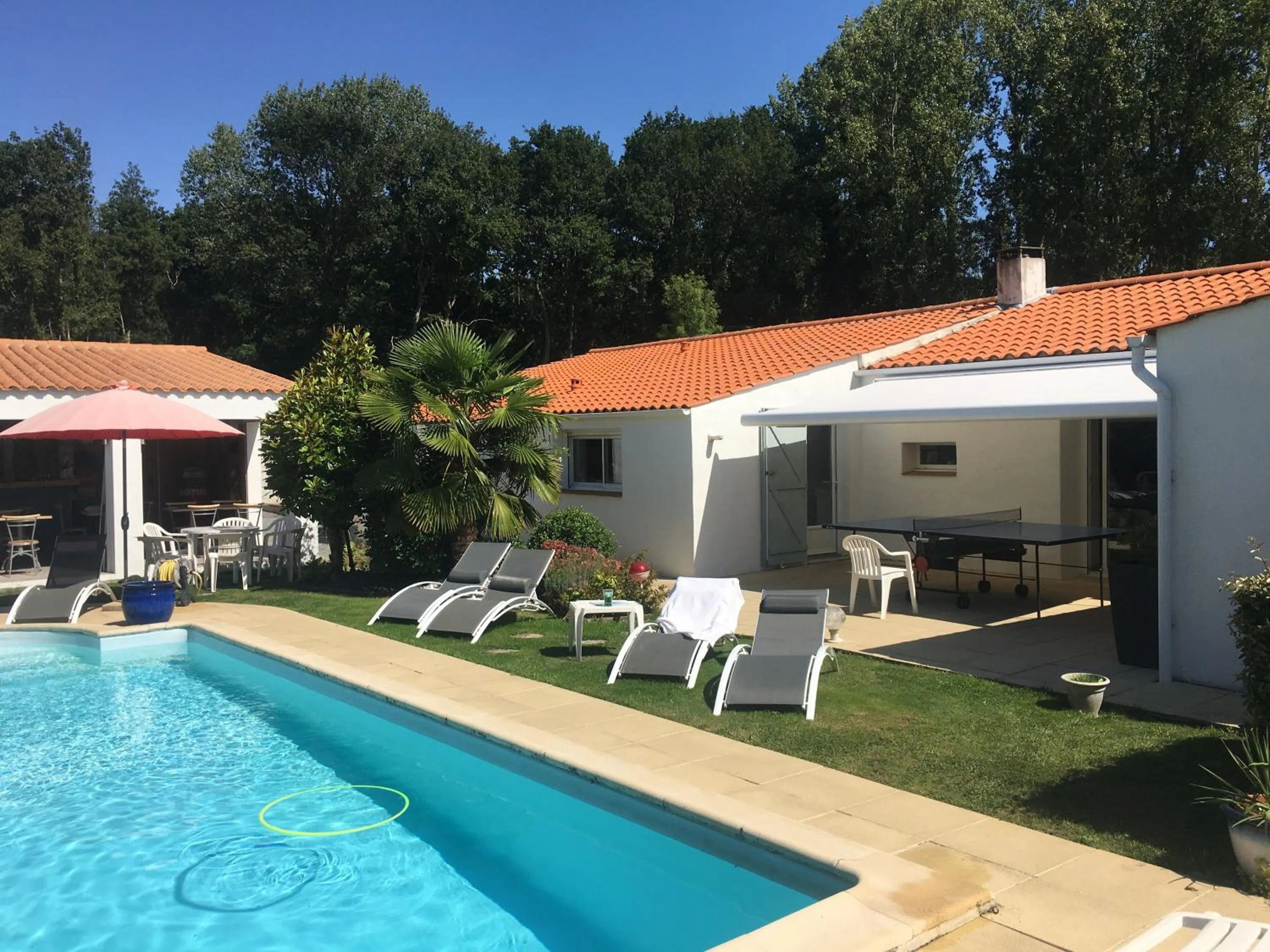 Property building in La Ferme du Preneau