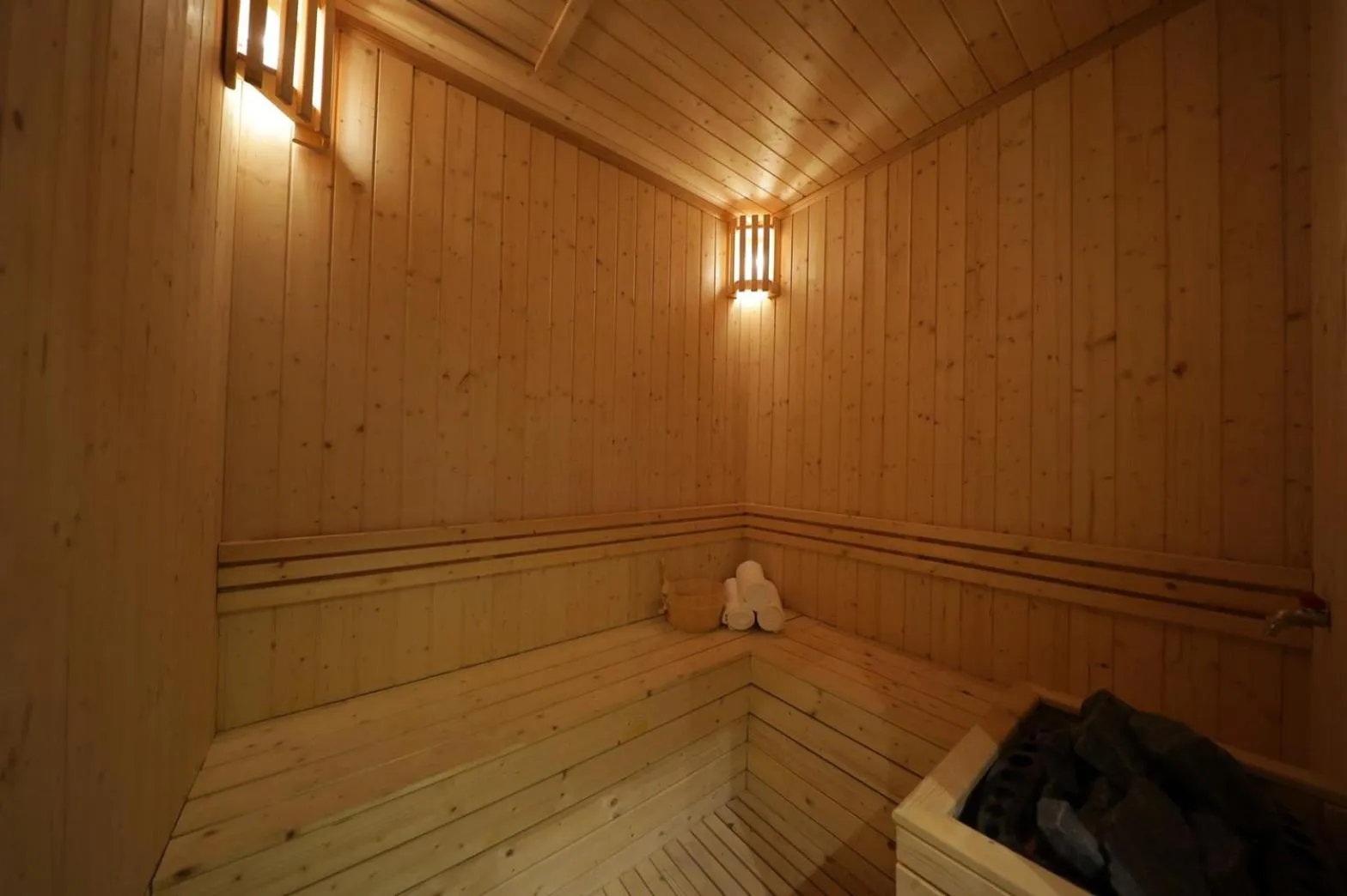 Sauna in The View Serviced Residence 豪景日式酒店公寓