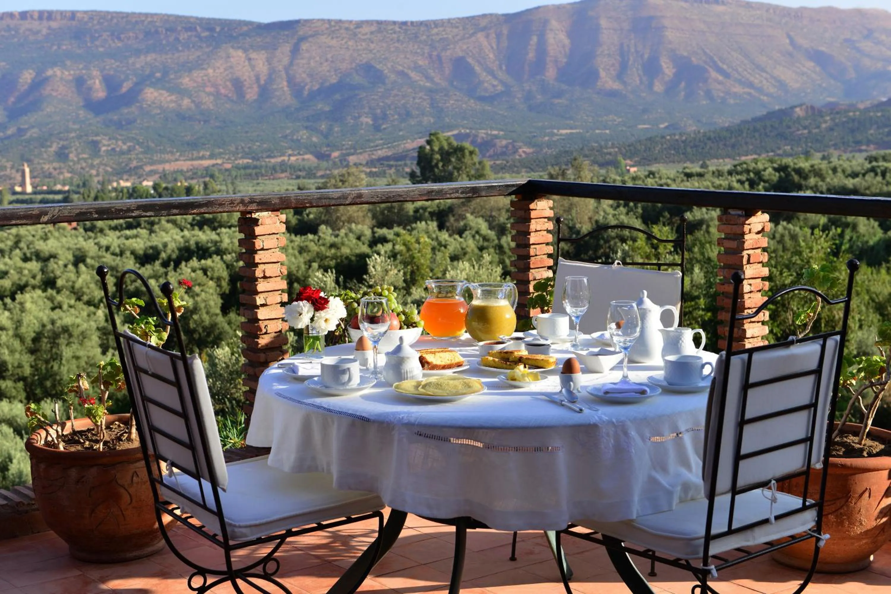 Breakfast in Domaine La Source