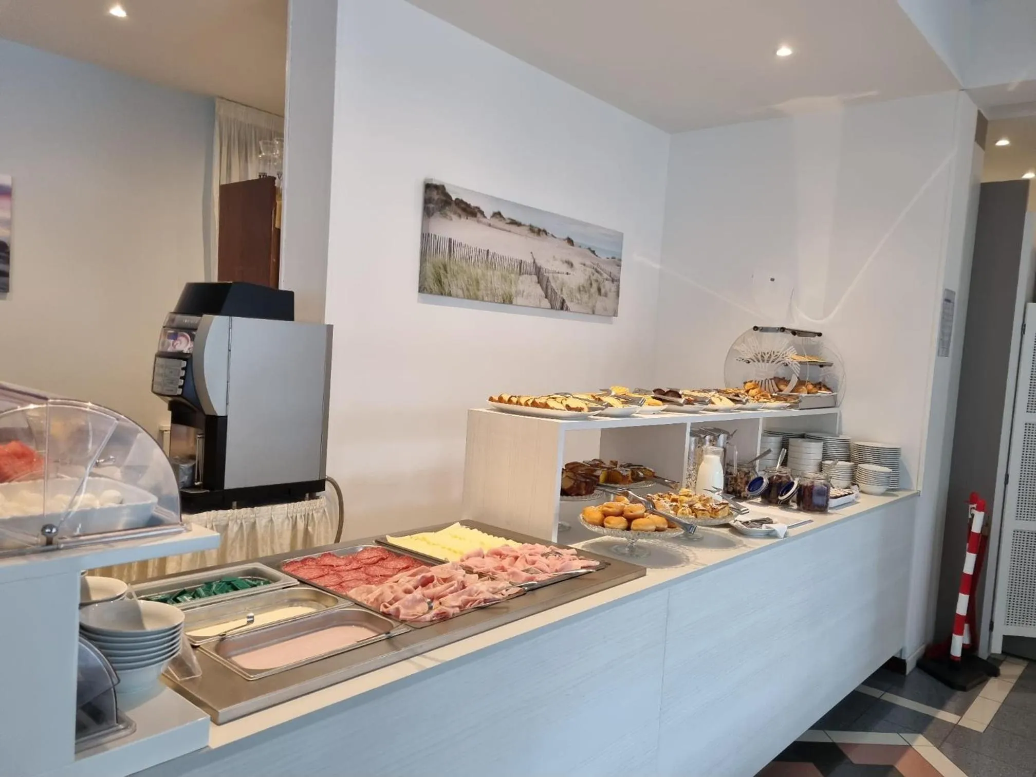 Buffet breakfast in Hotel Serenella