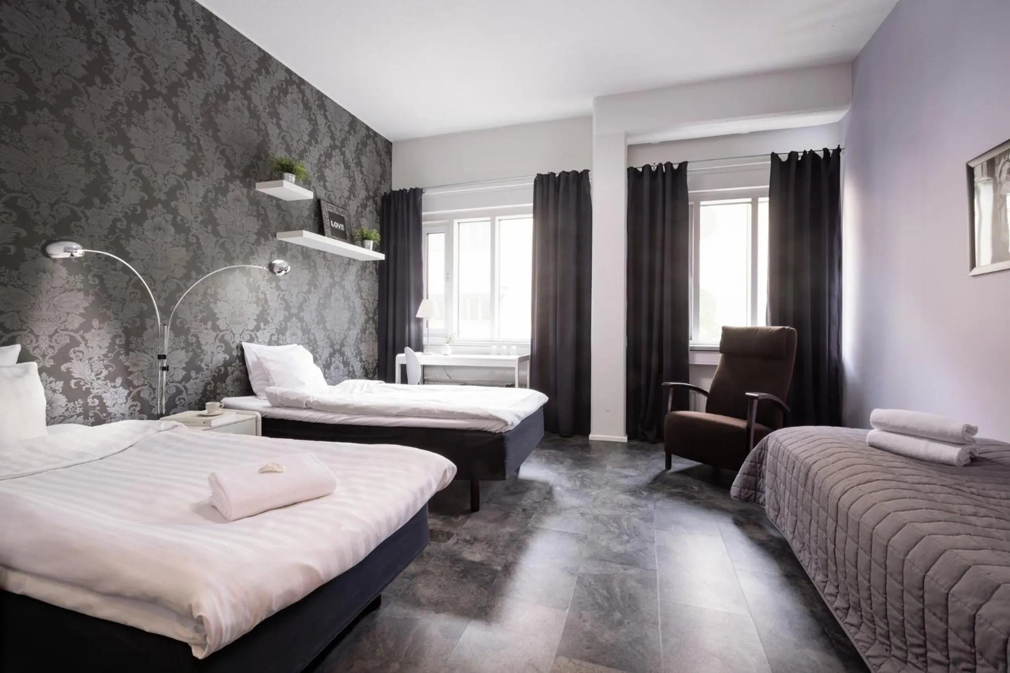 Bed in Hotel CityHovi