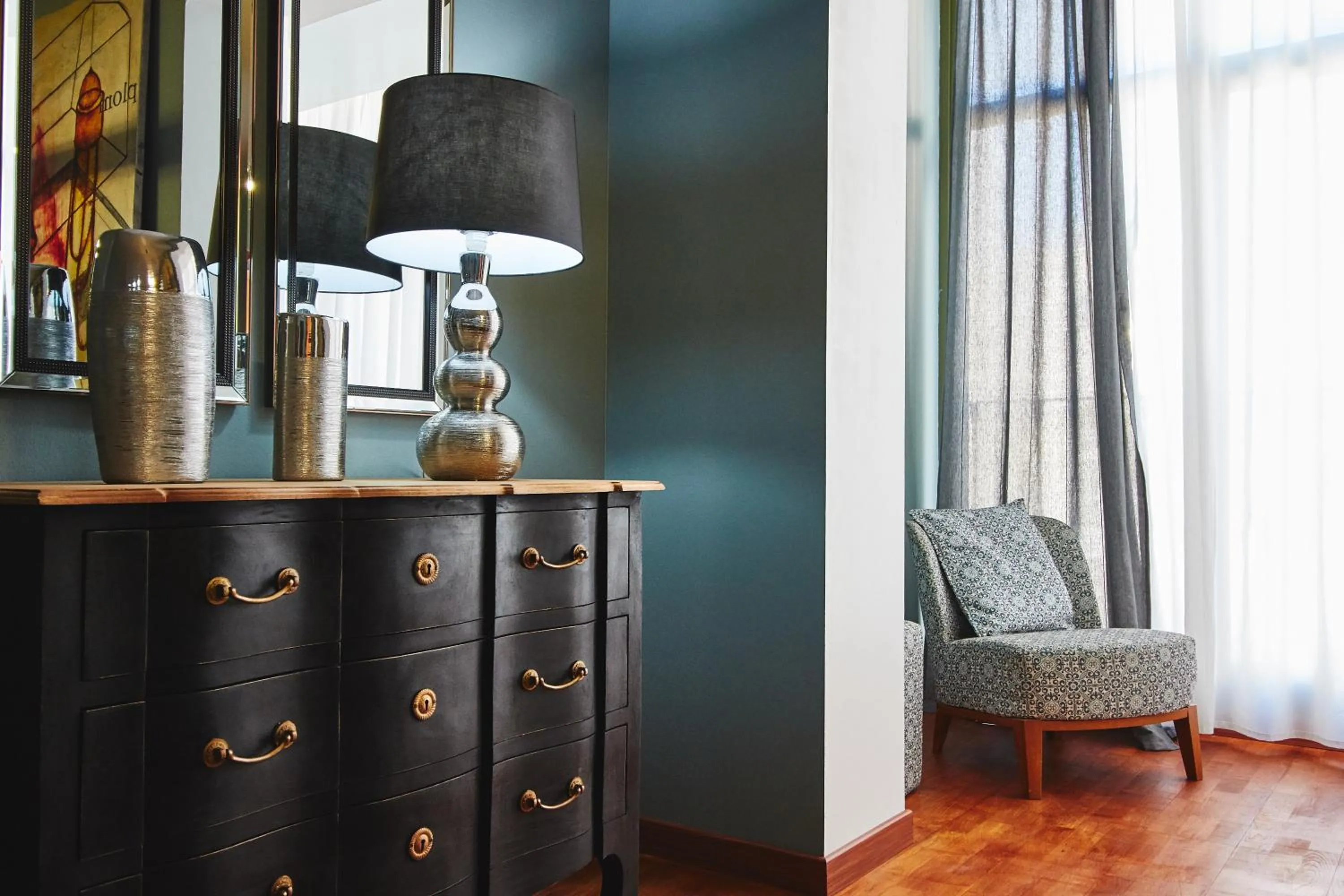 Day in Alcam Plaza Cataluña