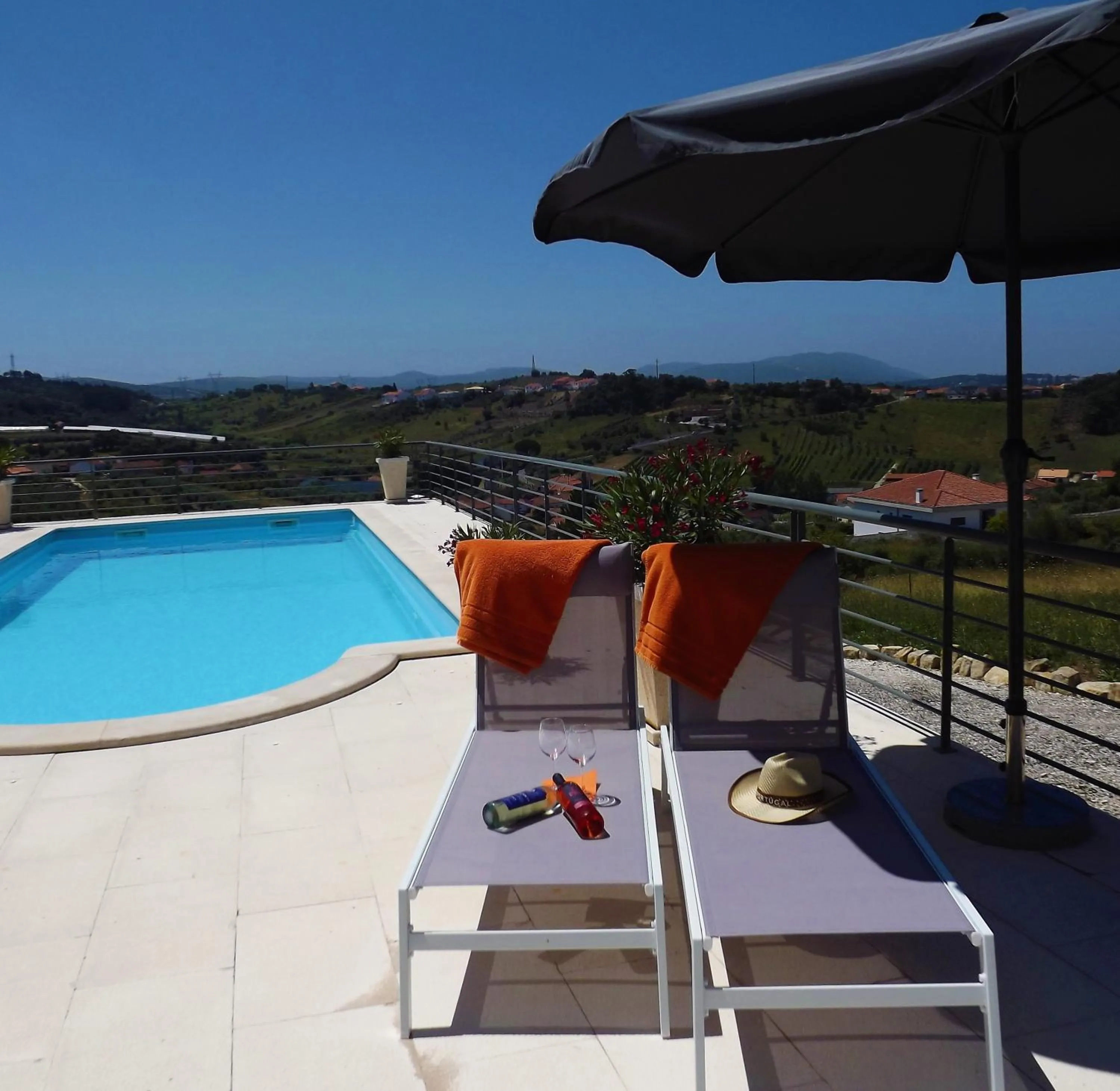 Swimming pool in Casa Ceedina Bed And Breakfast & Beauty