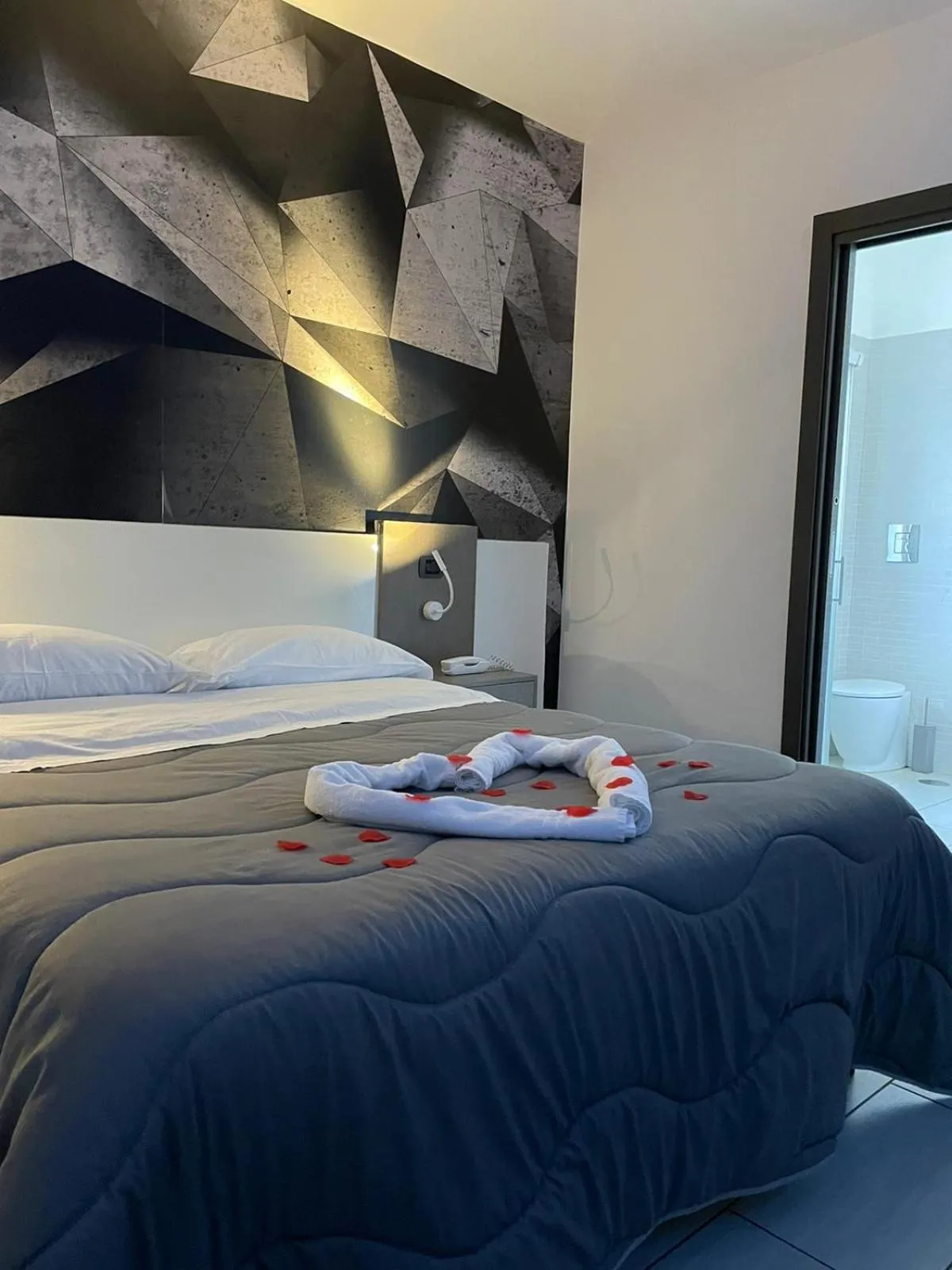 Photo of the whole room, Bed in Hotel Cristian