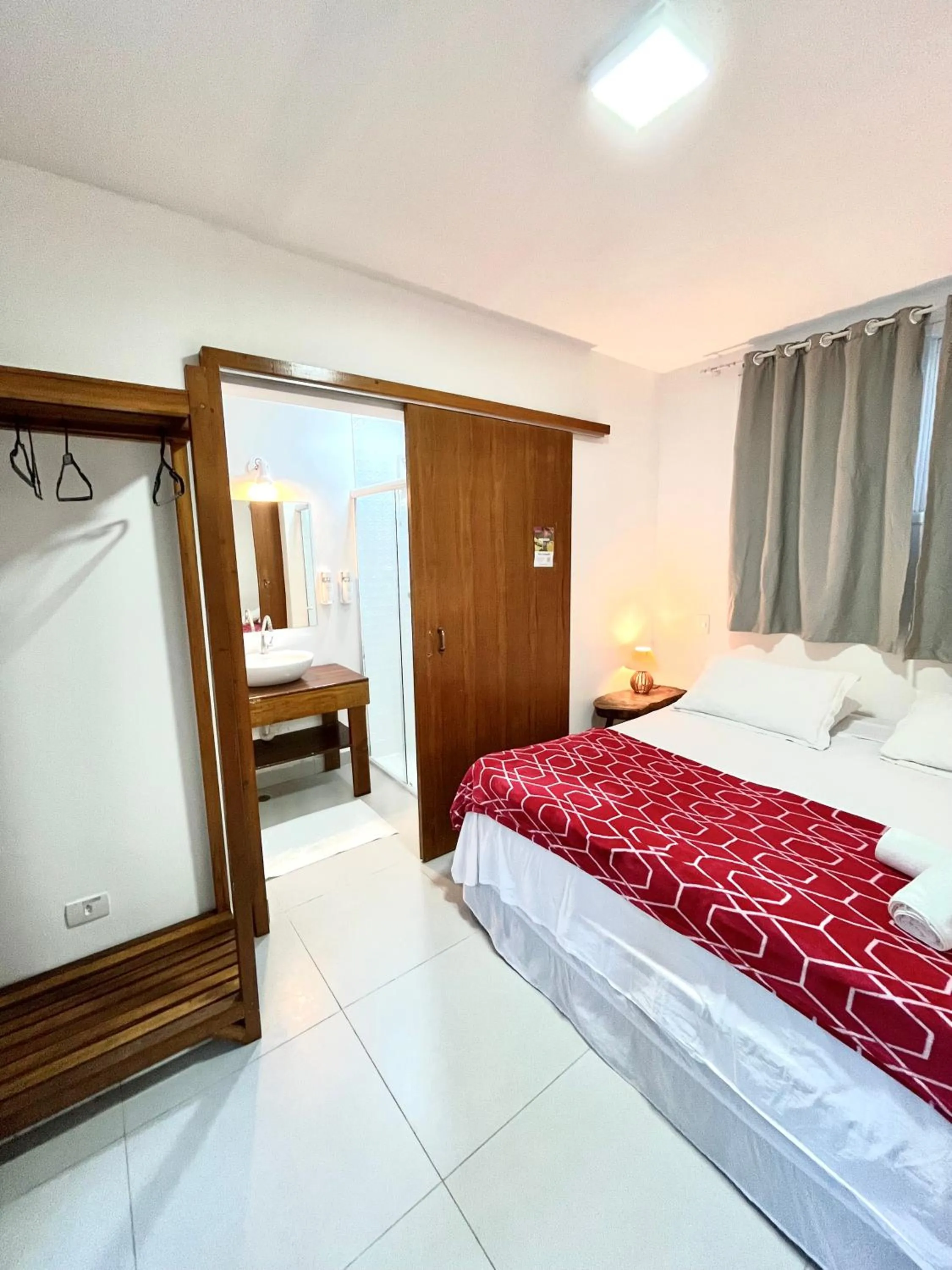 Deluxe Suite - single occupancy in Pousada Tô na Praia Juquehy