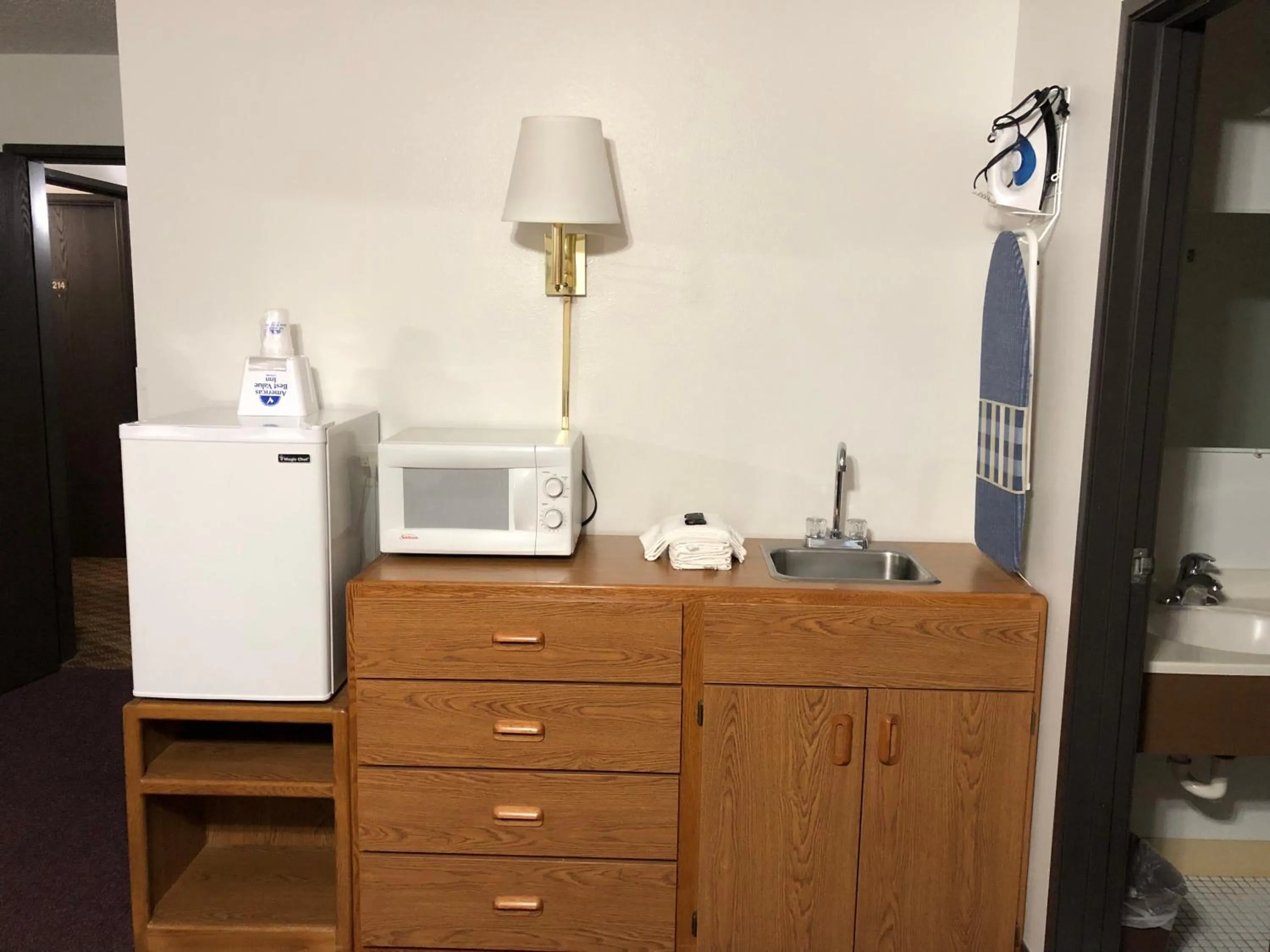 Americas Best Value Inn and Suites Sidney