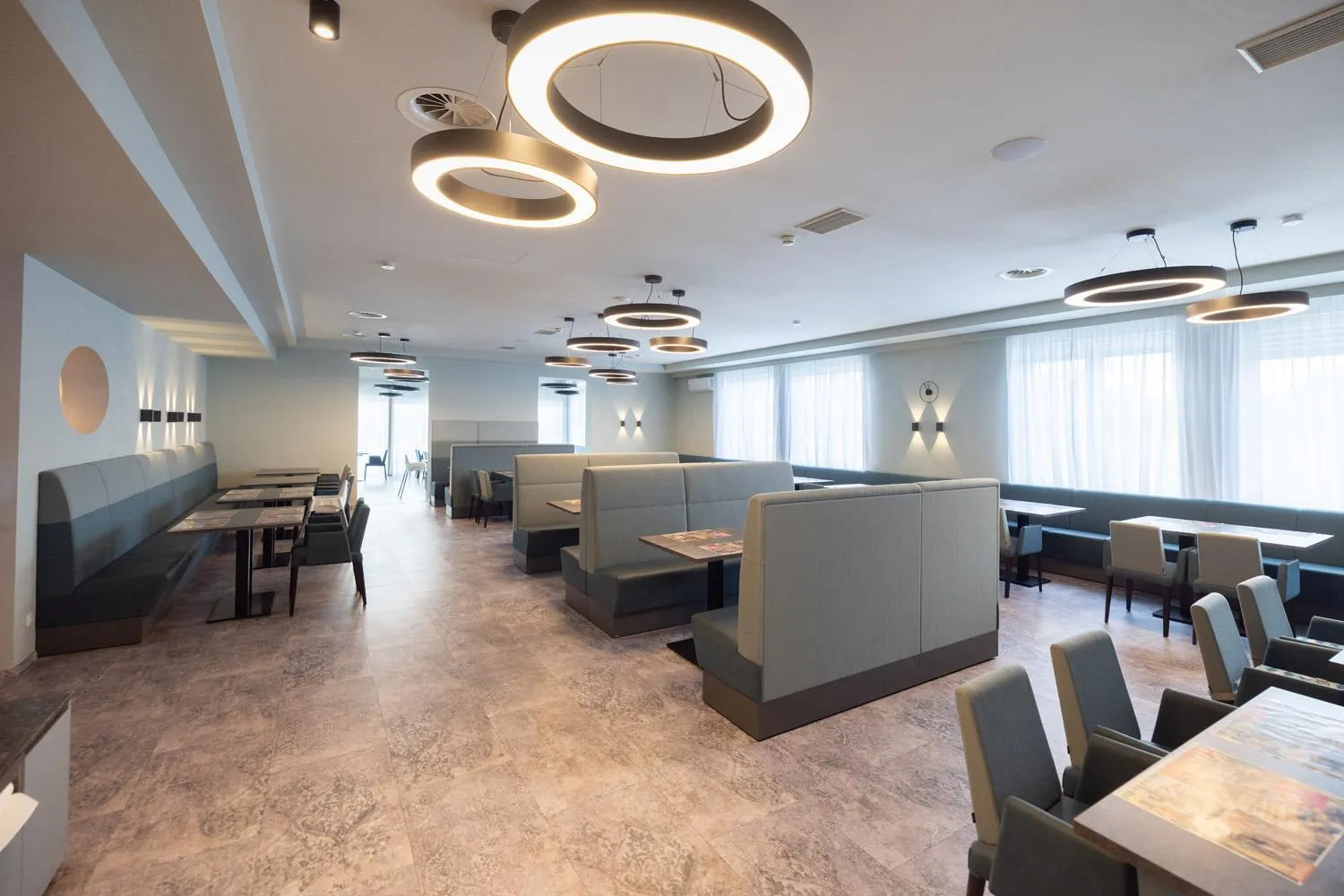 Restaurant/places to eat in Thermenhotel Kurz