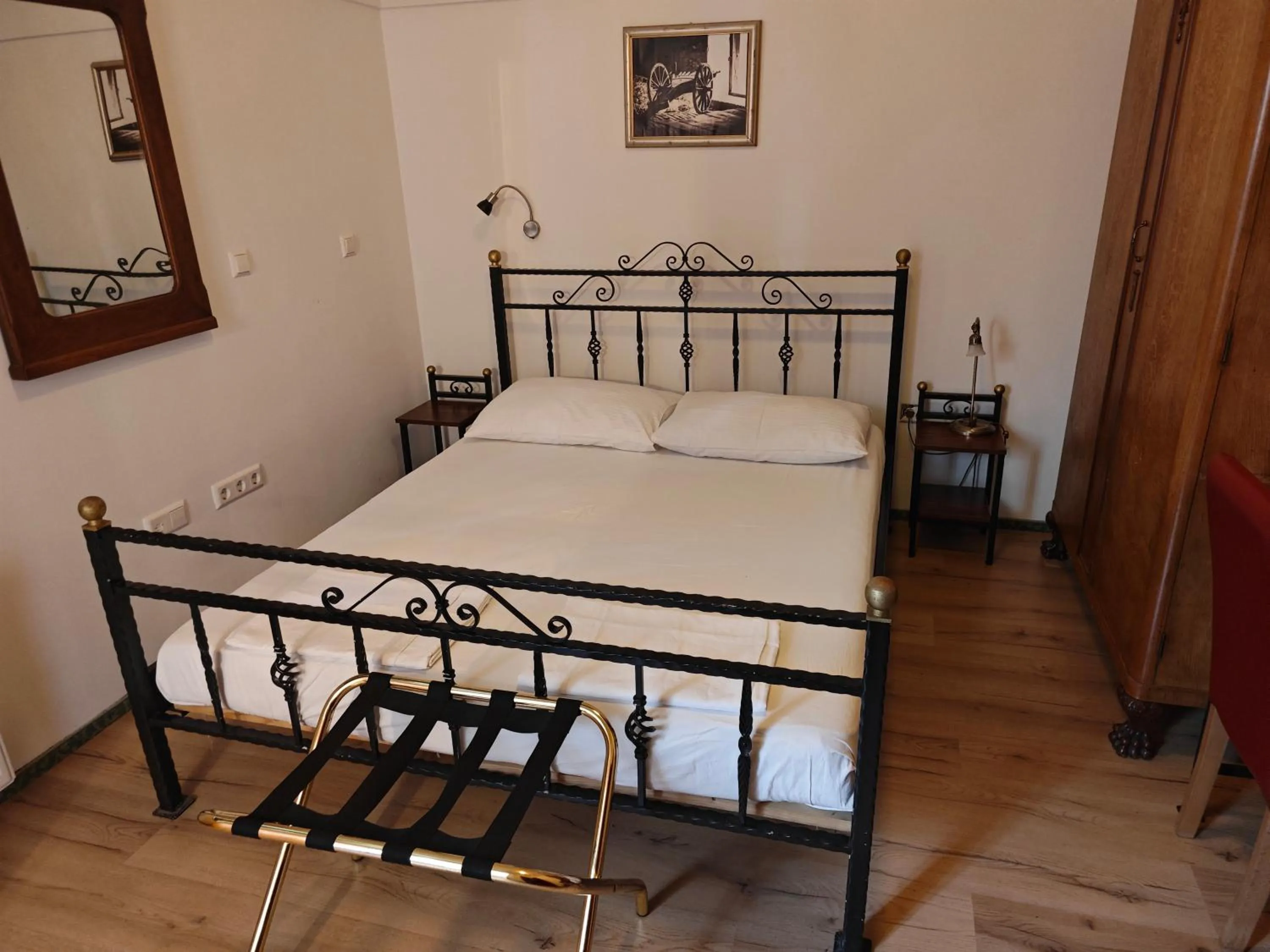 Bedroom in Hotel park