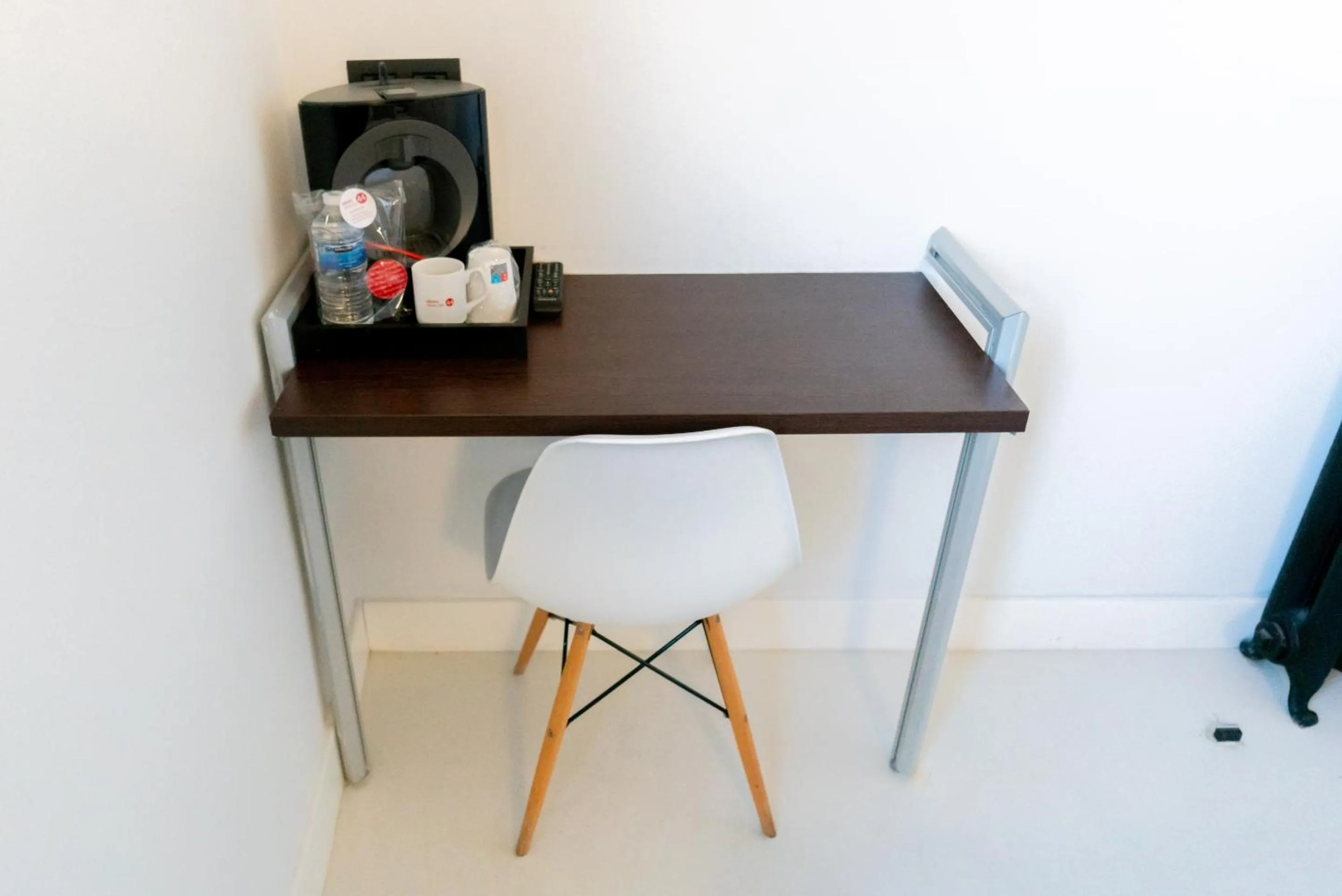 Bedroom in Hostal Gran Via 44