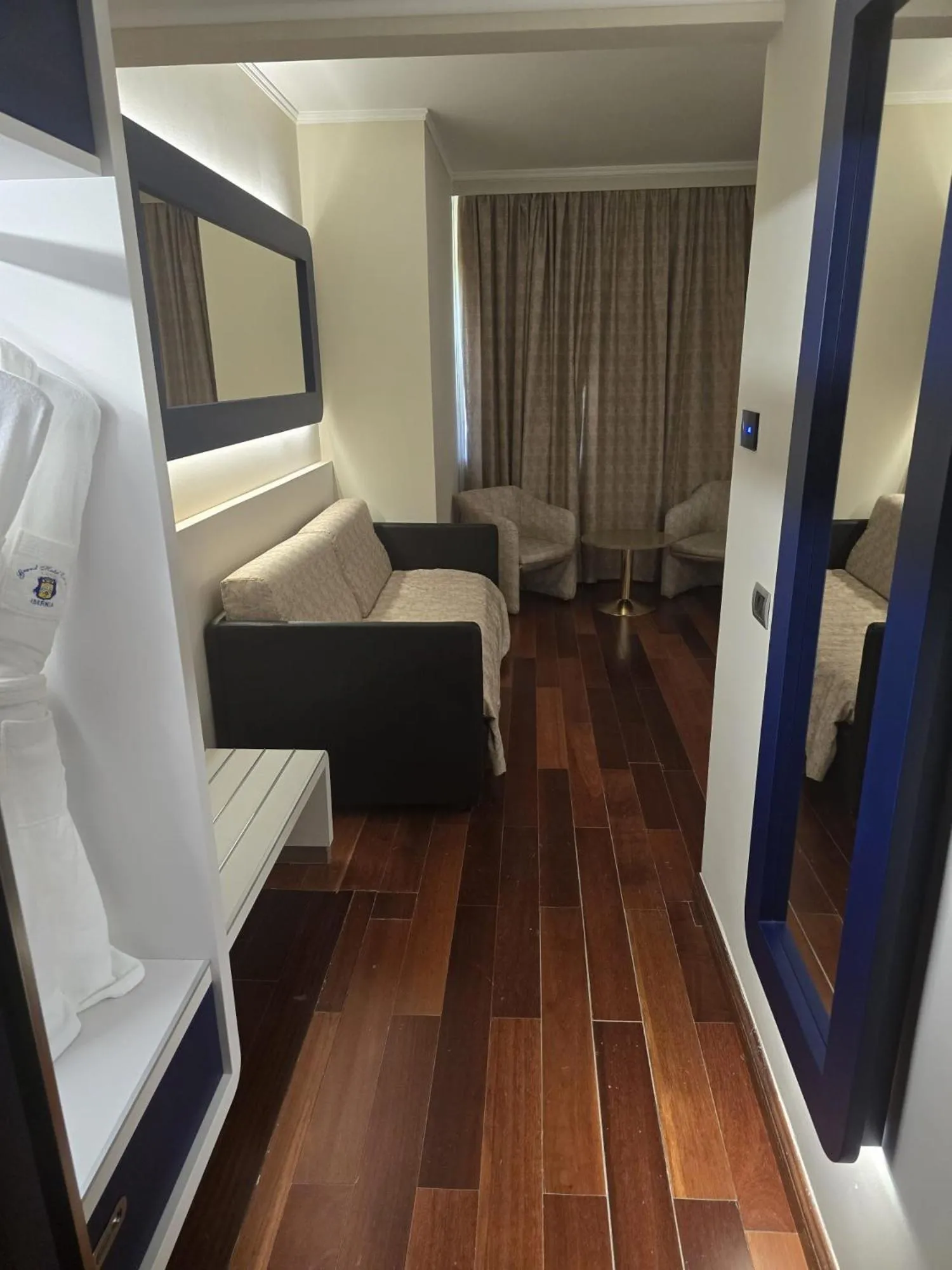 TV and multimedia, Bed in Grand Hotel Europa