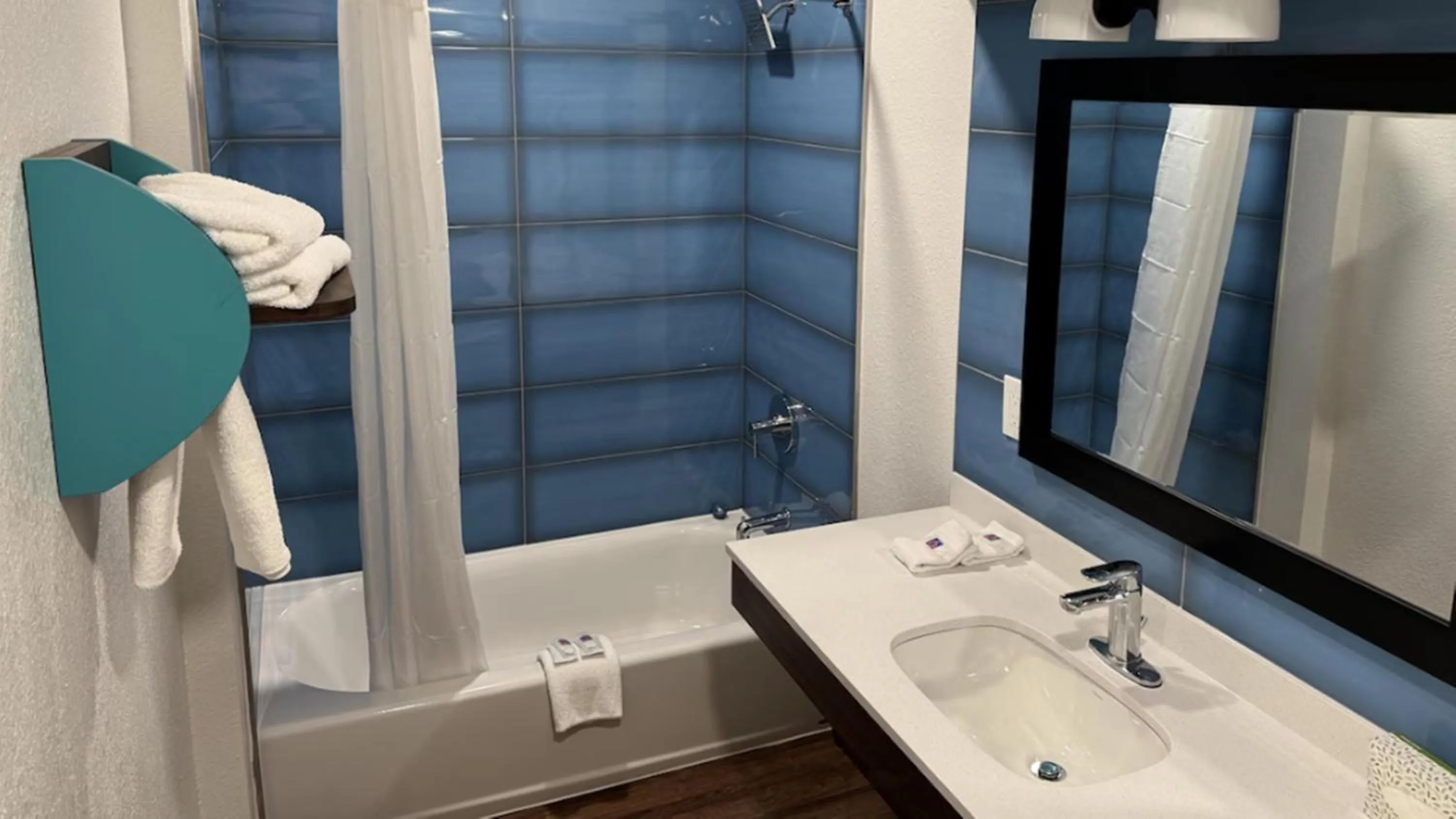 Motel 6 Galveston, TX Seawall