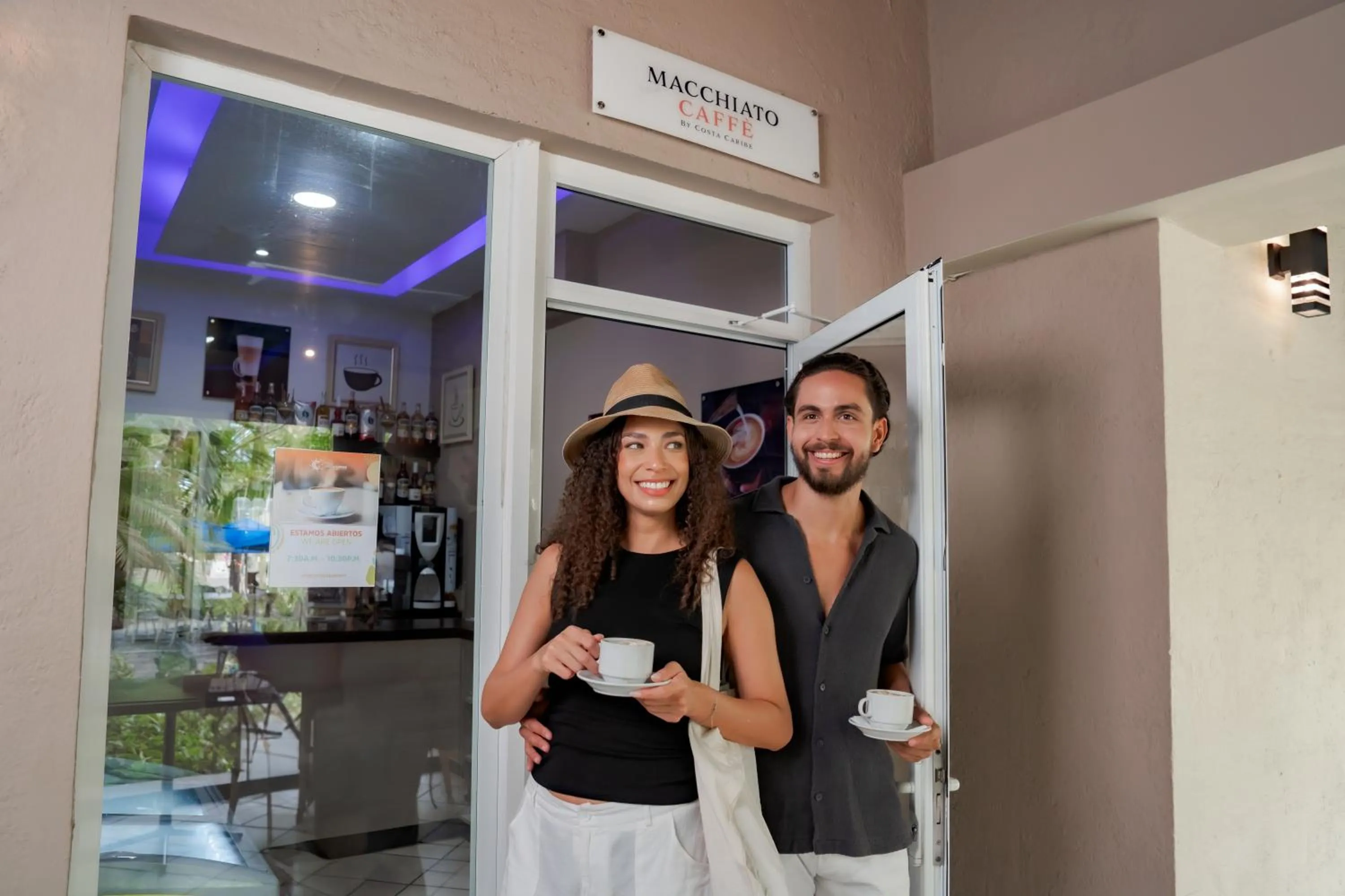 Coffee/tea facilities in Coral Costa Caribe Beach Resort - All Inclusive