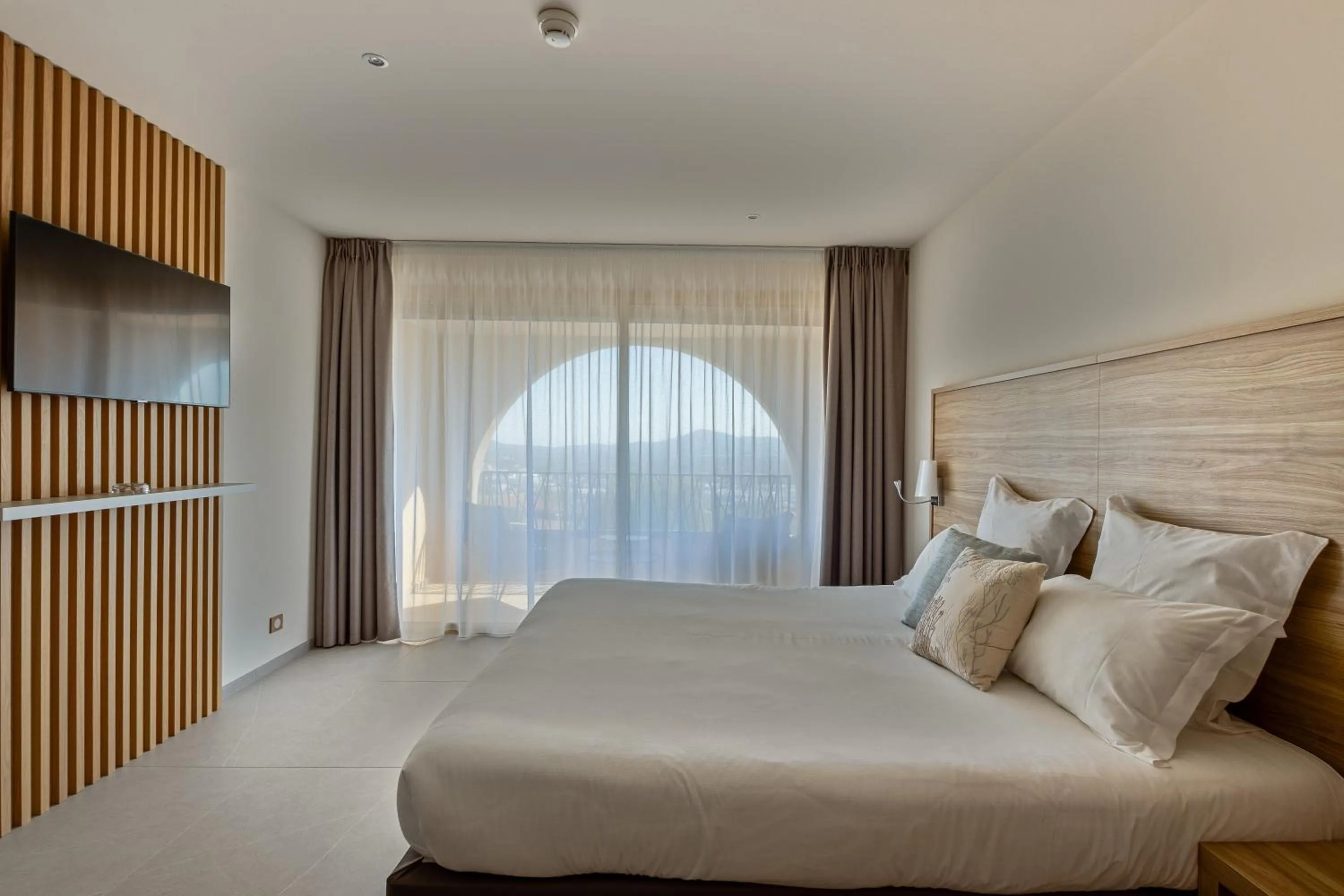 Bed in Domaine des Gueules Cassees