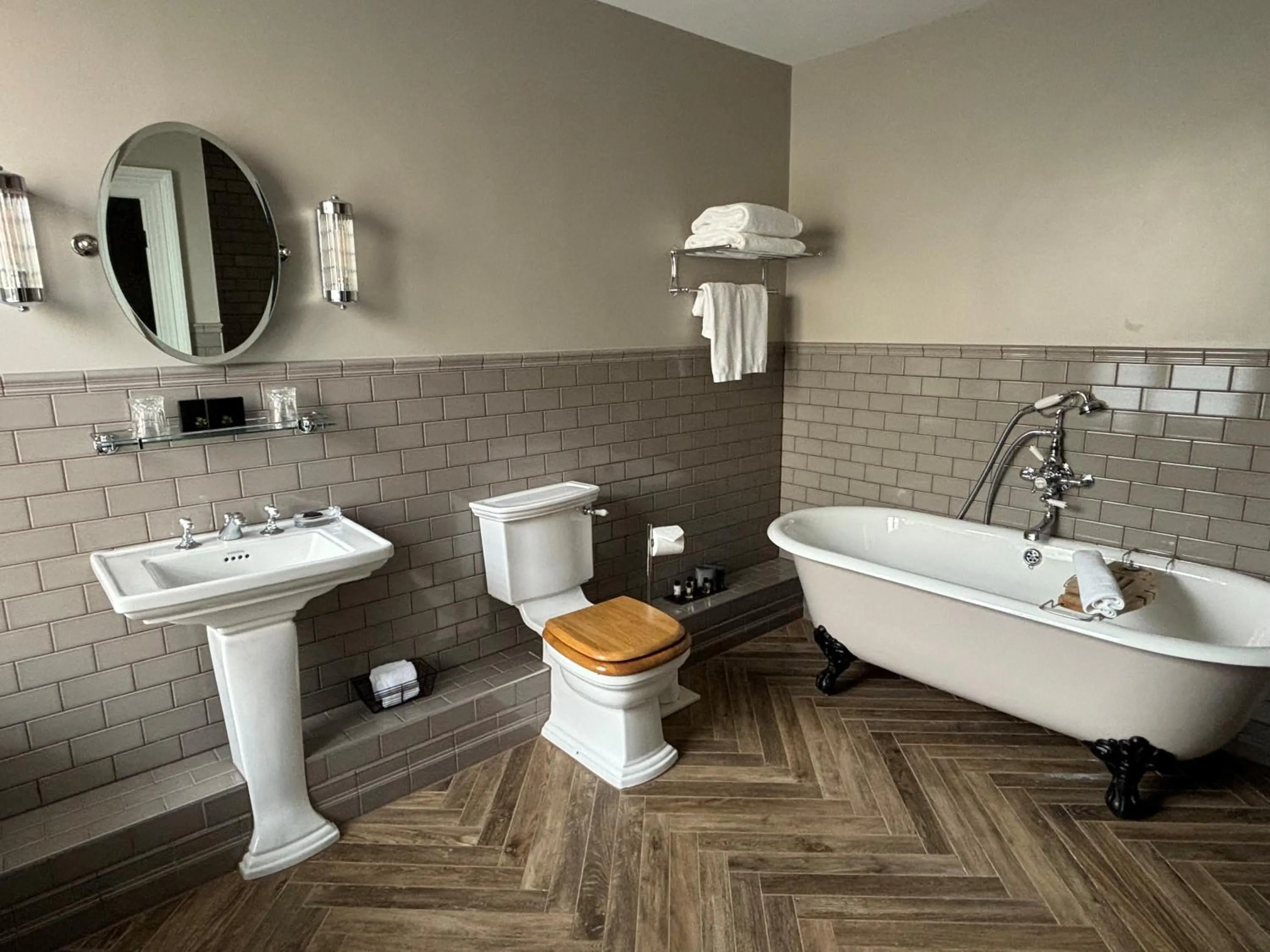 Bathroom in Manor House Lindley