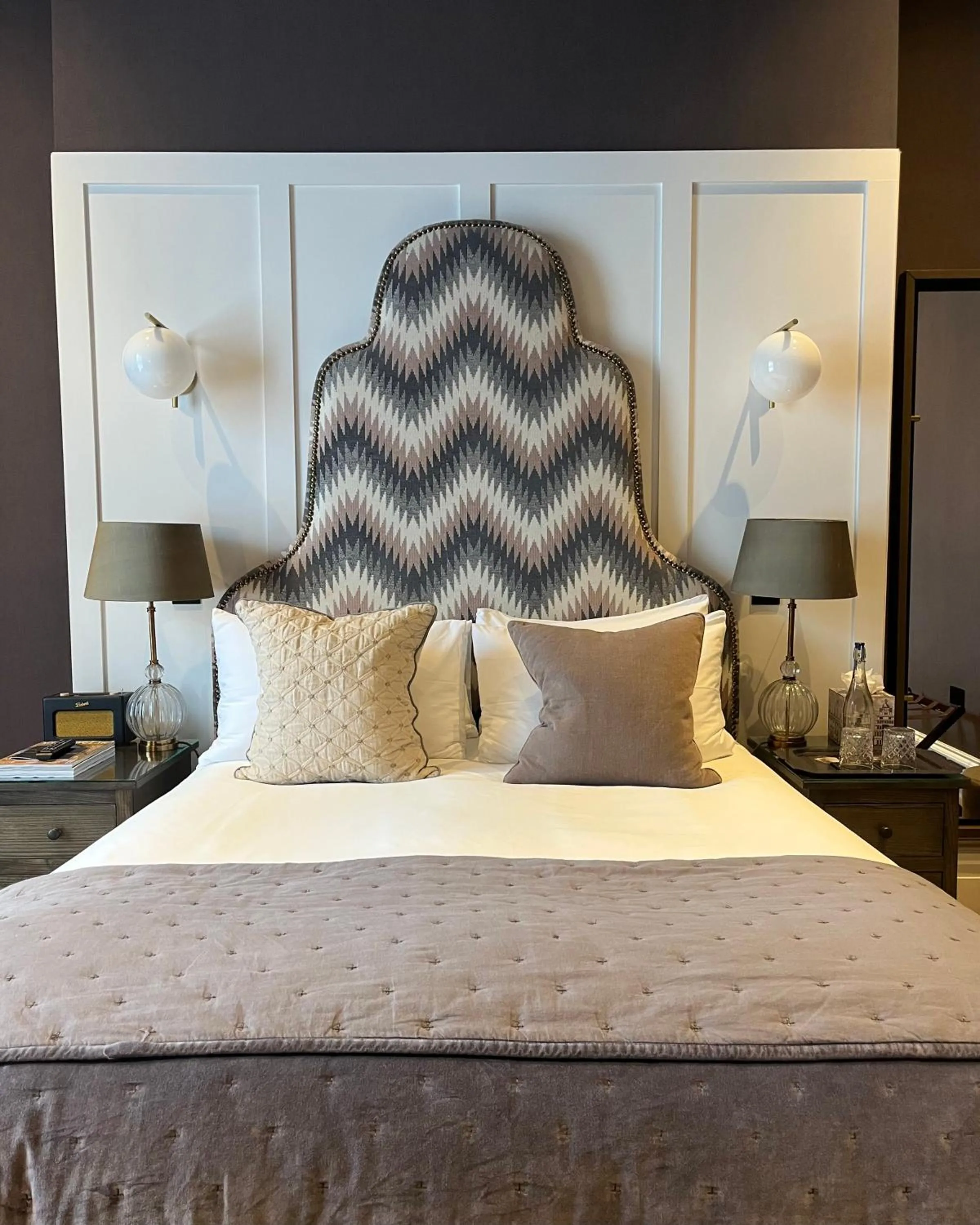 Bed in Manor House Lindley