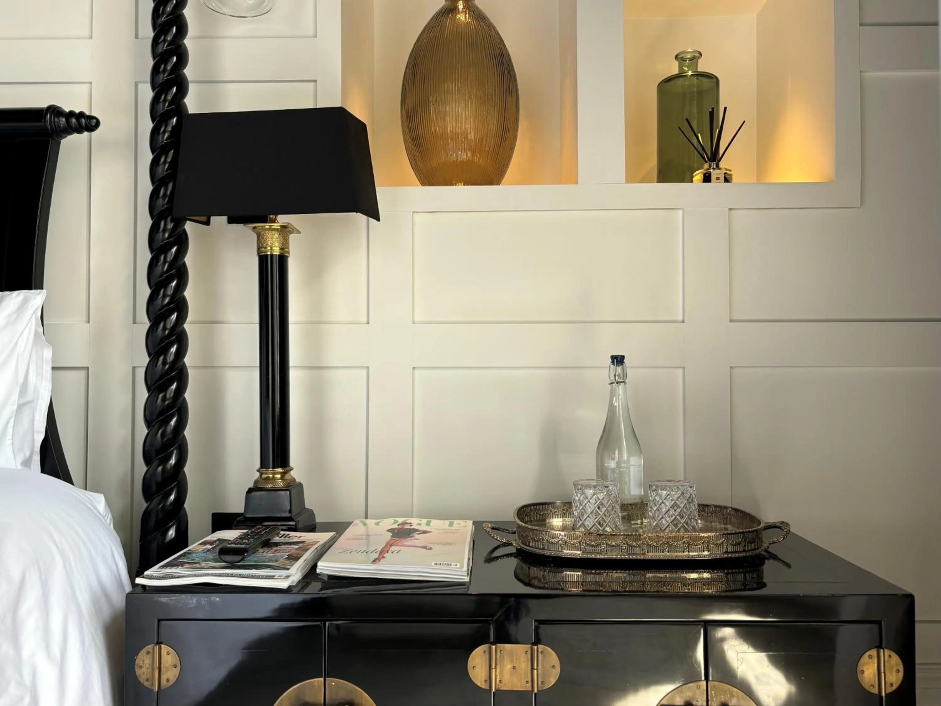 Property building in Manor House Lindley