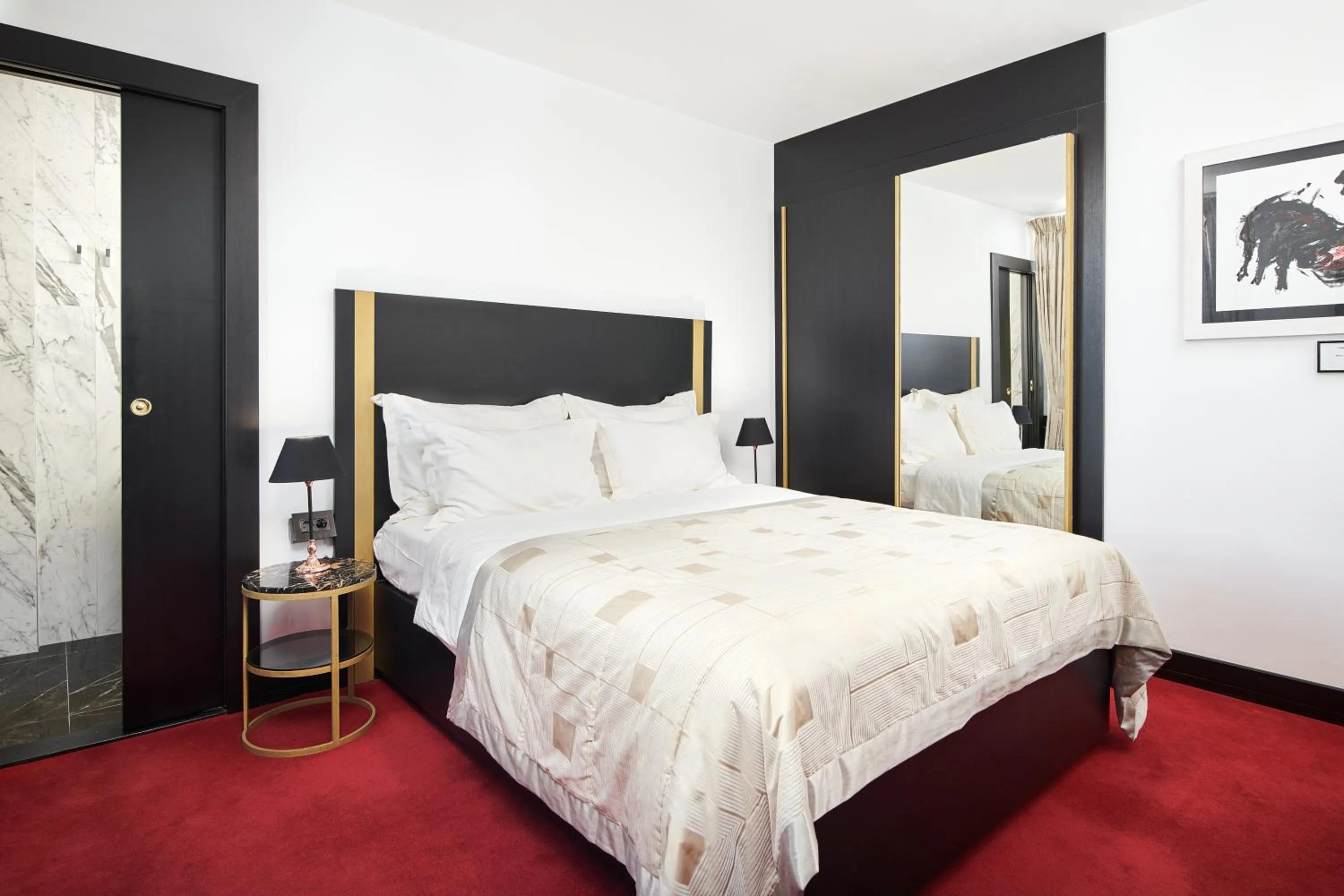 Bedroom in King Kresimir Heritage Hotel