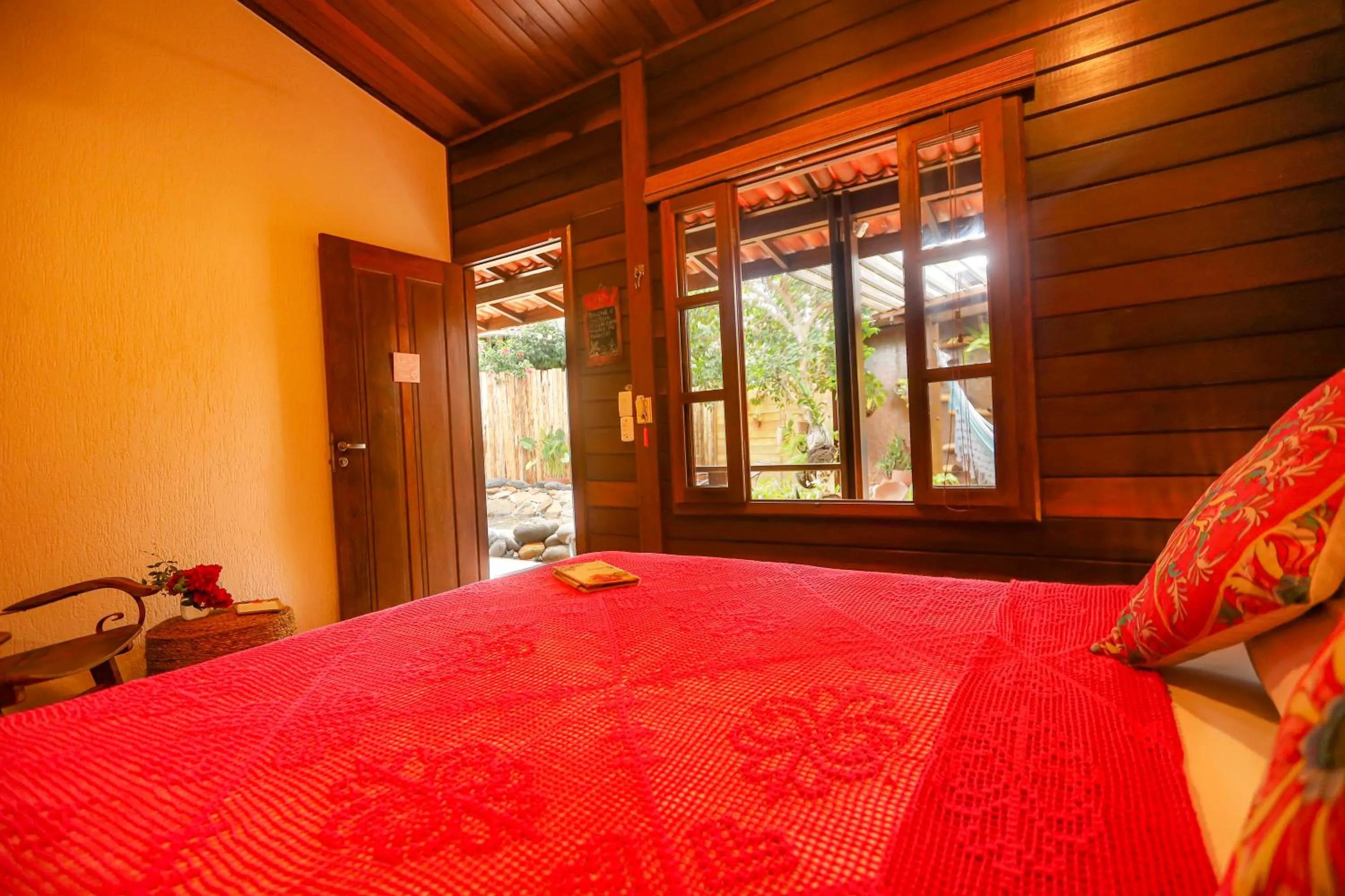 Photo of the whole room, Bed in Beco Pousada Boutique