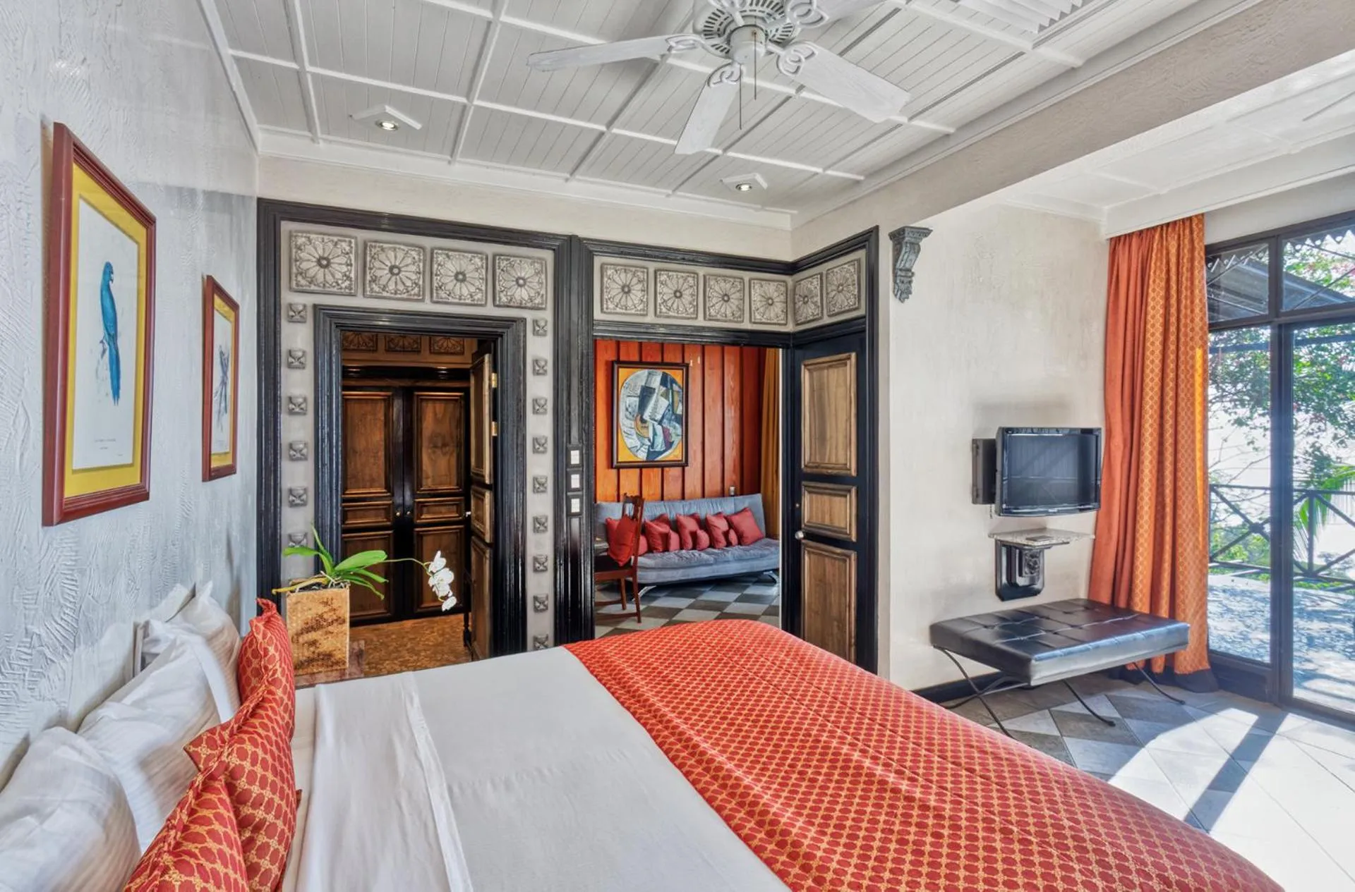 Photo of the whole room, Bed in Hotel Villa Caletas