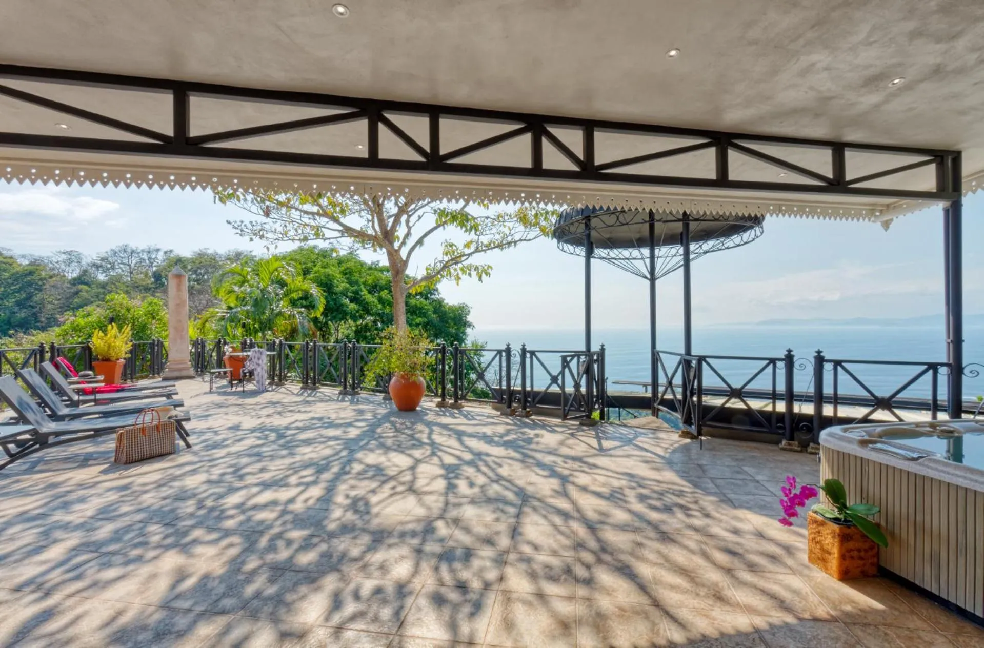 Balcony/Terrace in Hotel Villa Caletas