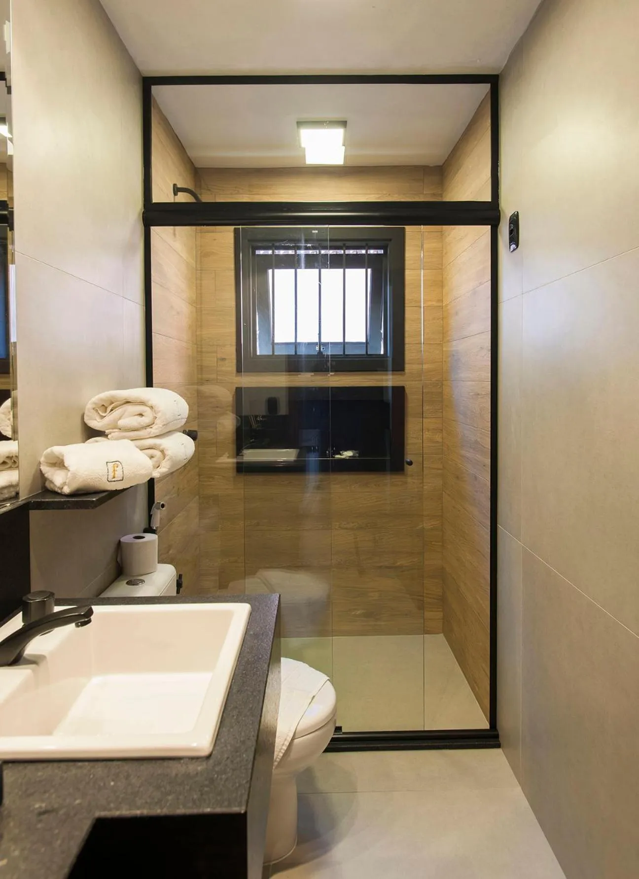 Bathroom in Hotel Fioreze Chalés