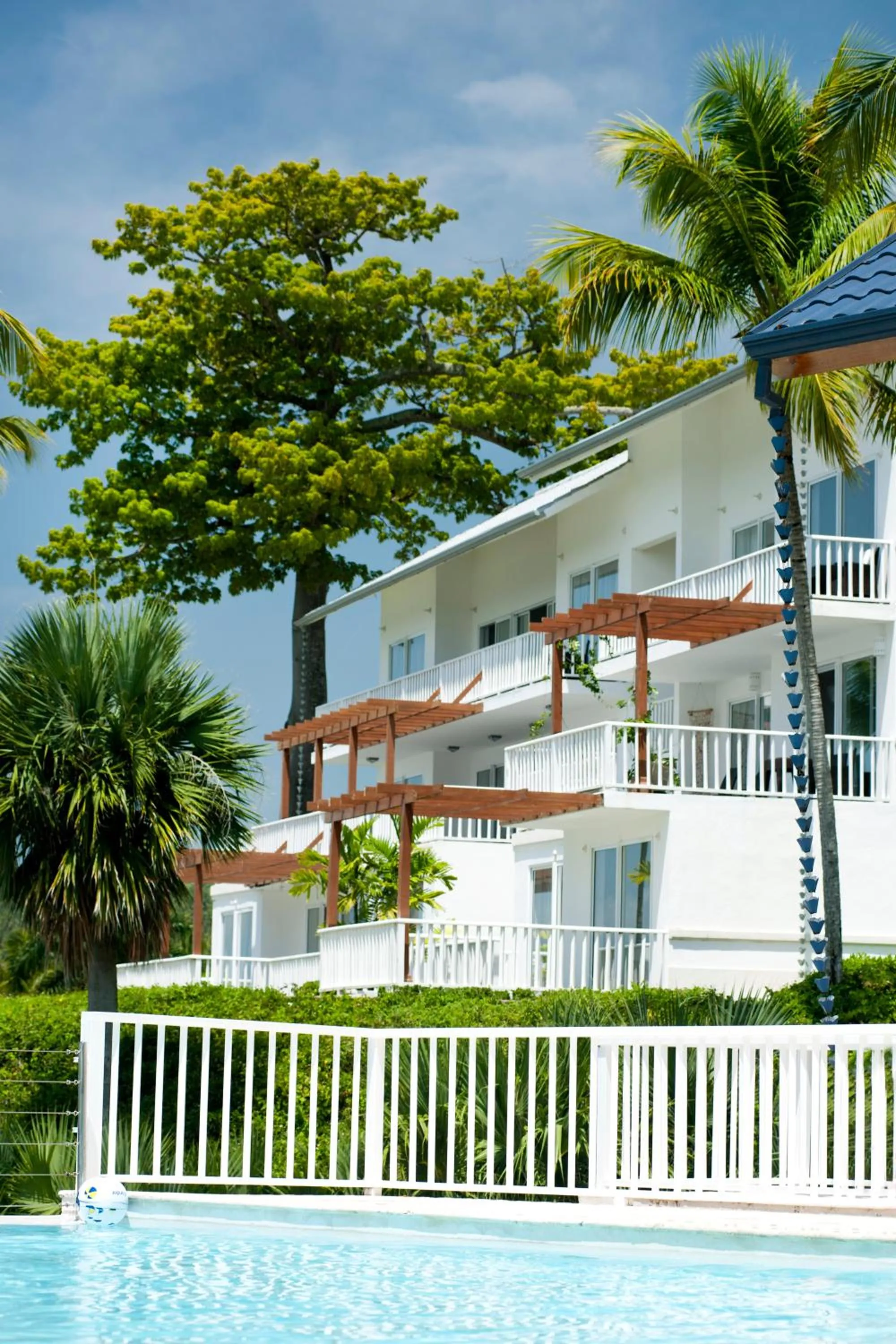 Pool view in Xeliter Vista Mare, Samana