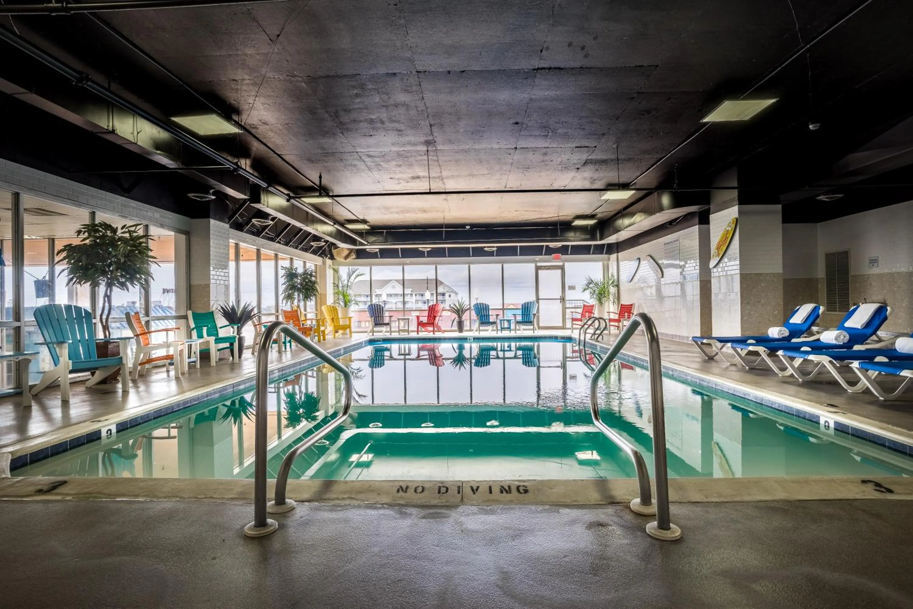 Swimming pool in Grand Hotel Ocean City Oceanfront
