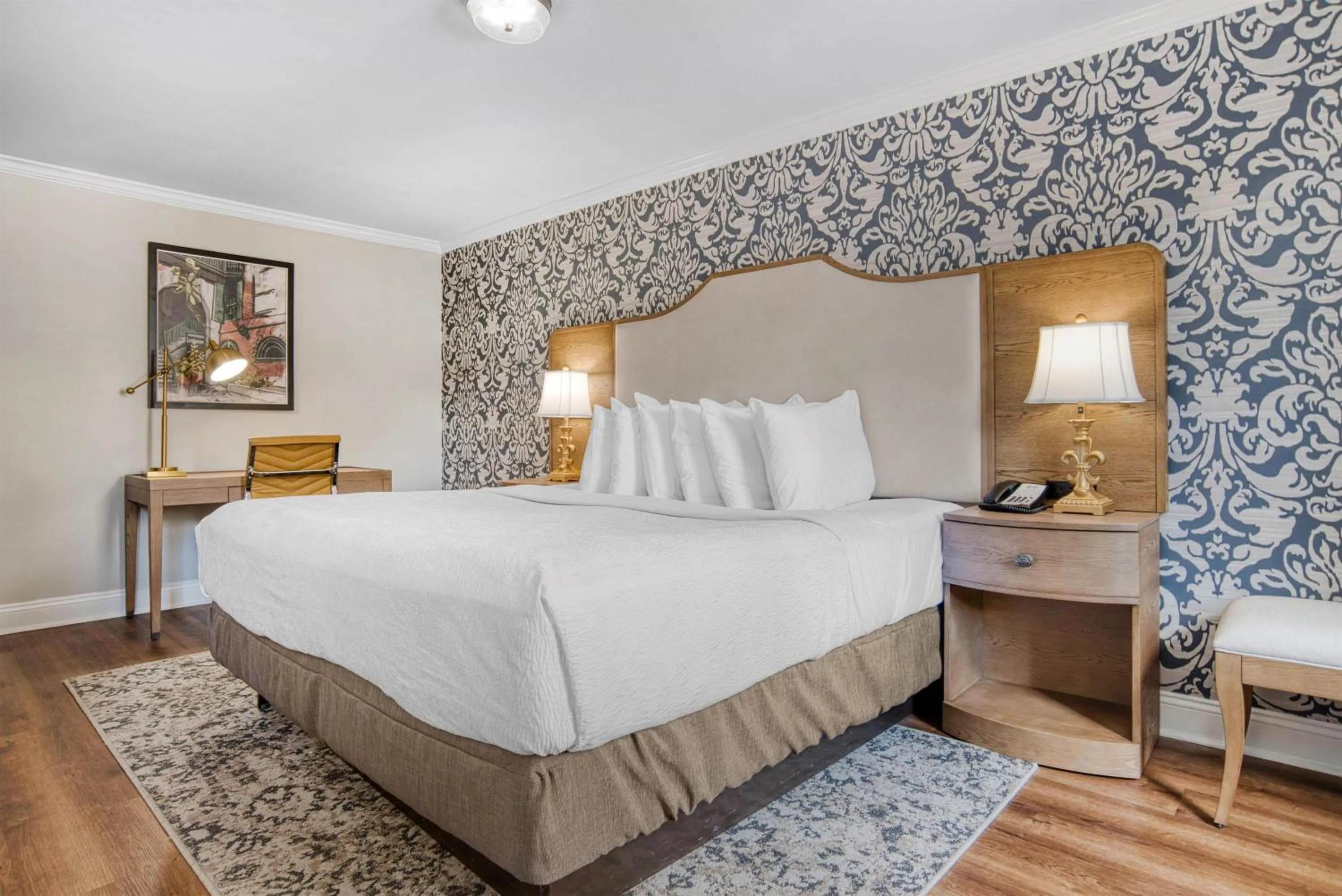 Bedroom, Bed in Best Western Plus French Quarter Courtyard Hotel