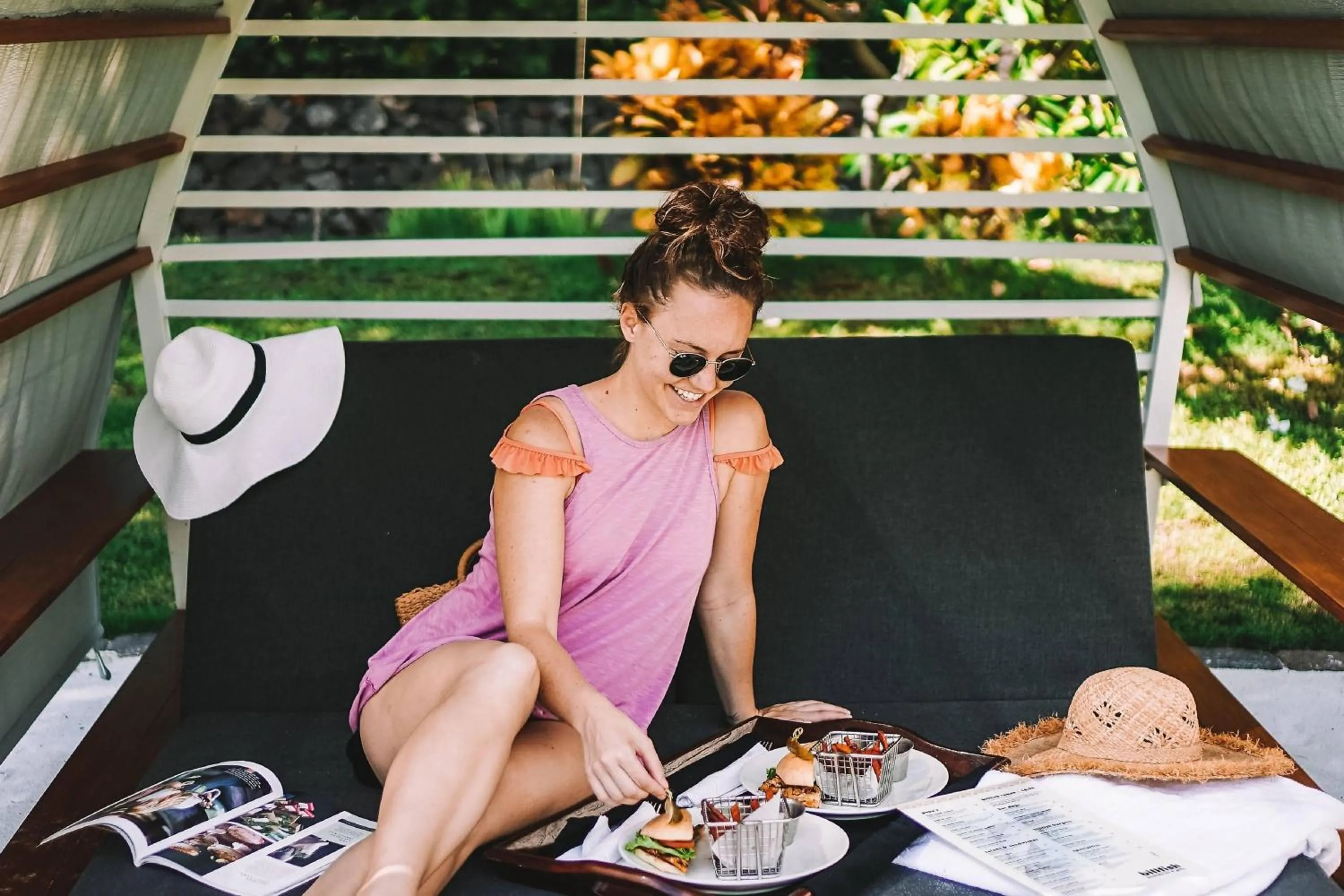 Swimming pool in Courtyard by Marriott King Kamehameha's Kona Beach Hotel