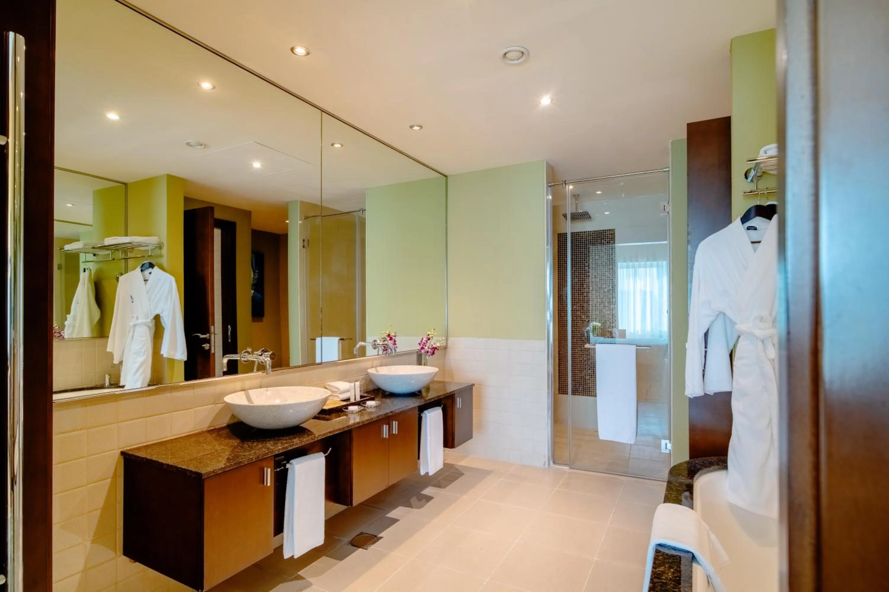 Bathroom in Asiana Hotel Dubai