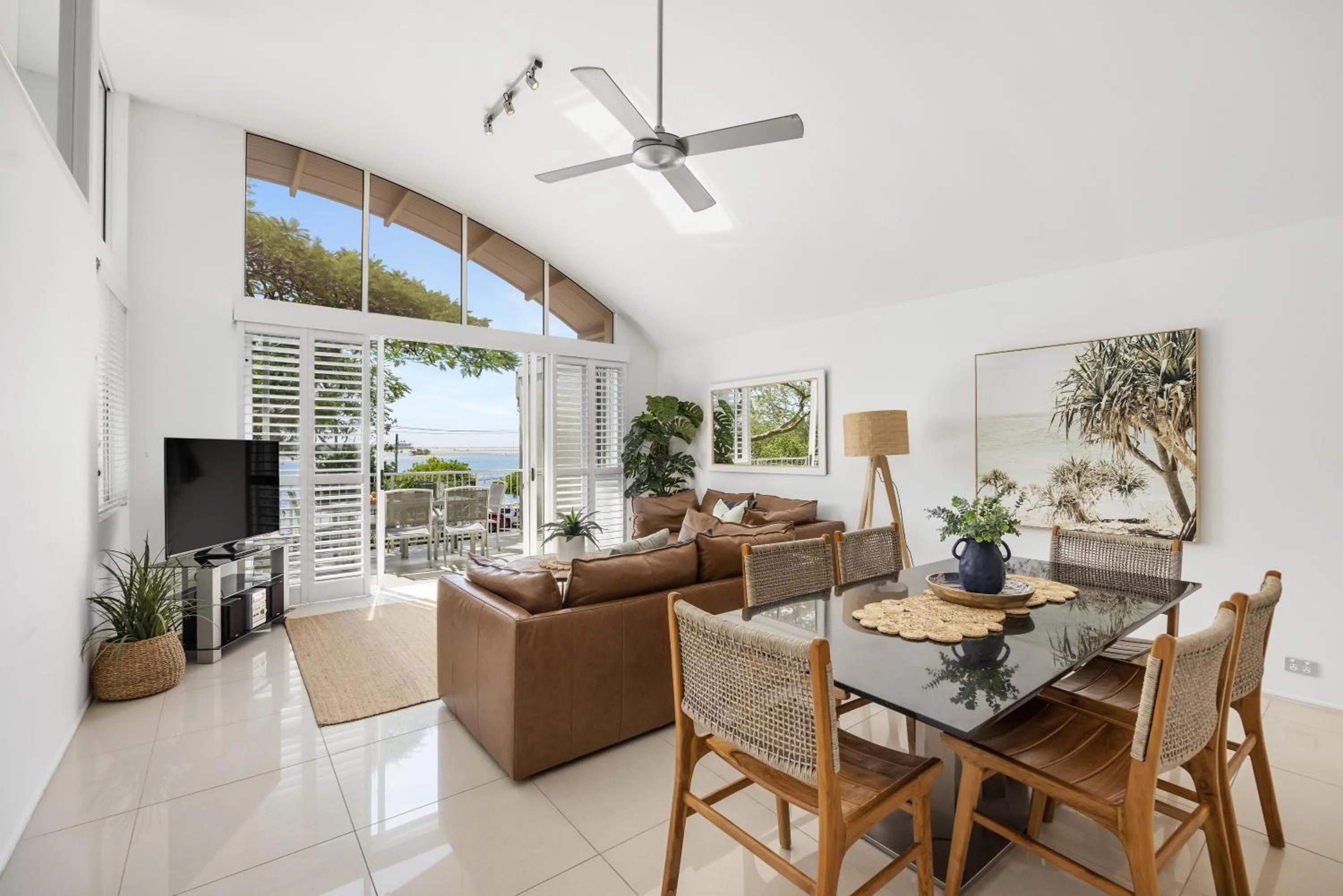 Noosa Outrigger Beach Resort