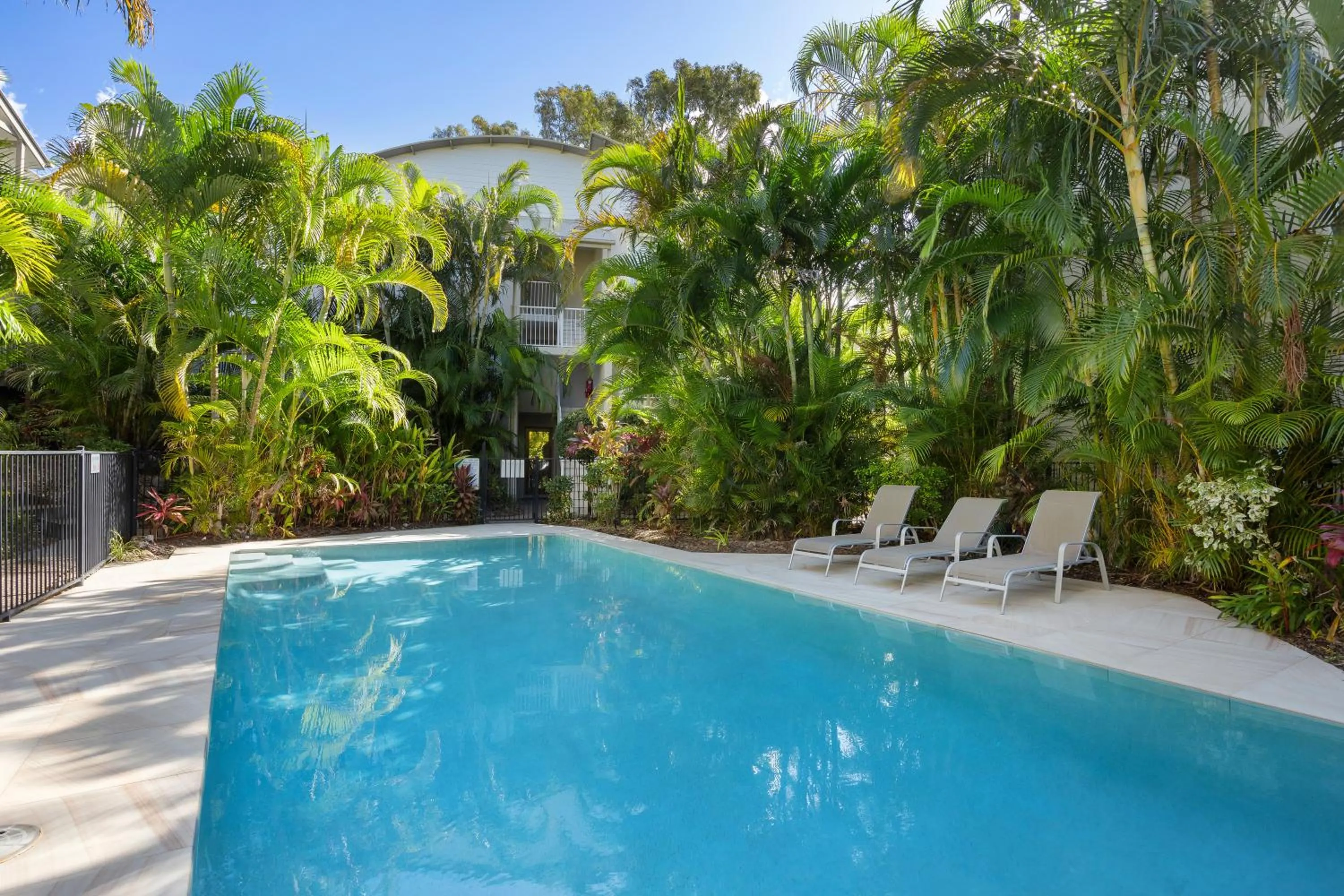 Noosa Outrigger Beach Resort