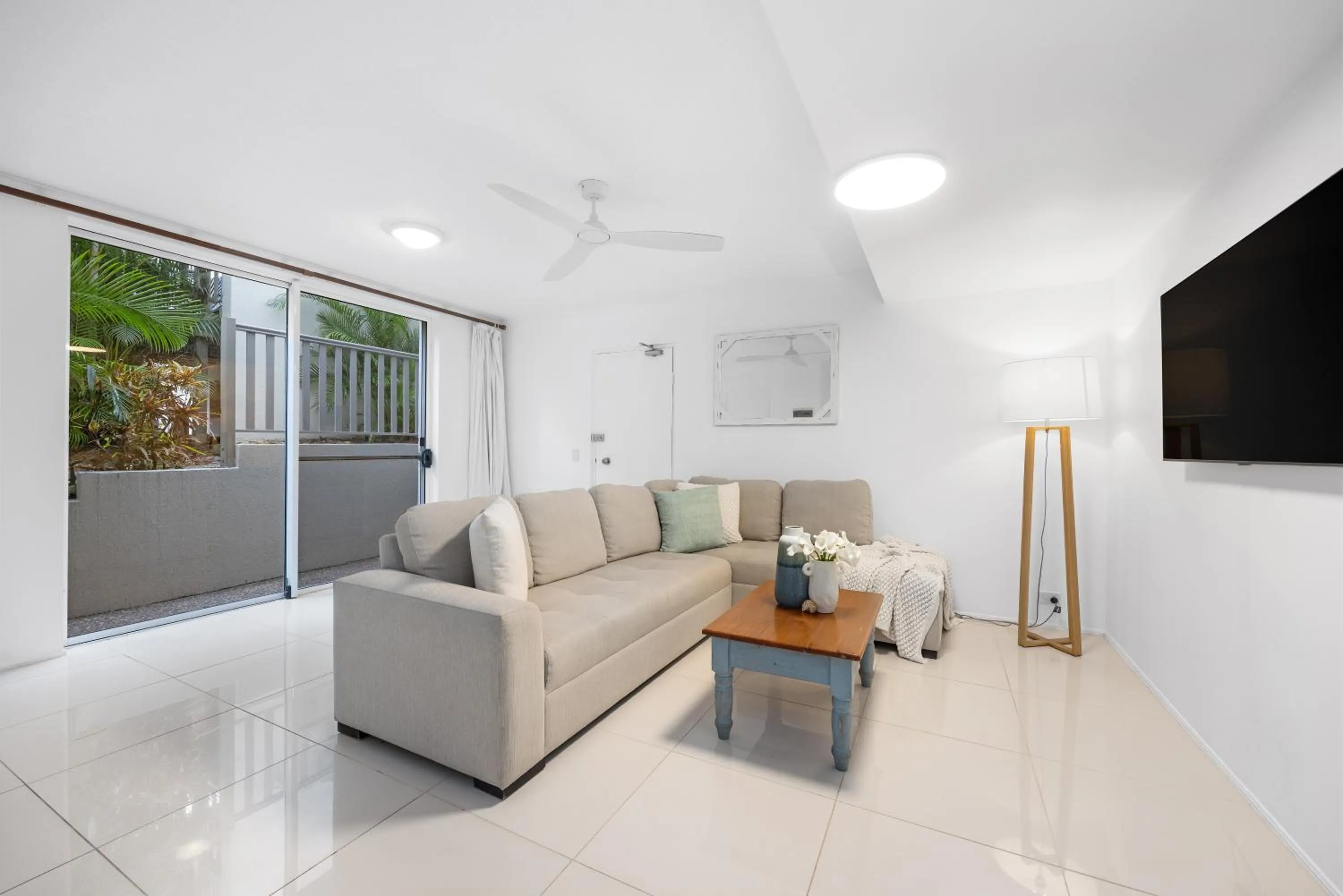 Noosa Outrigger Beach Resort