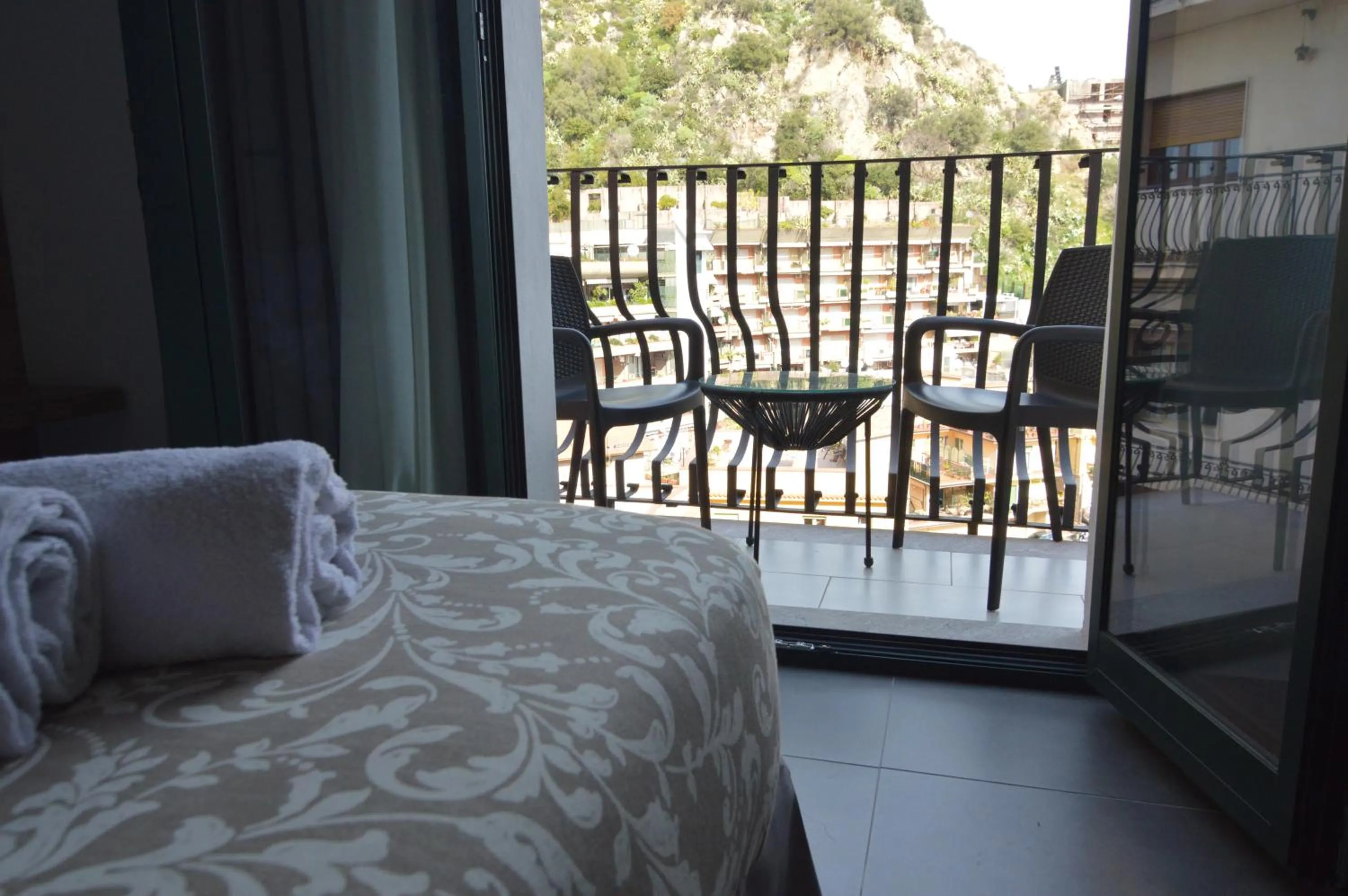 Bed in NEW Casa Corvaja