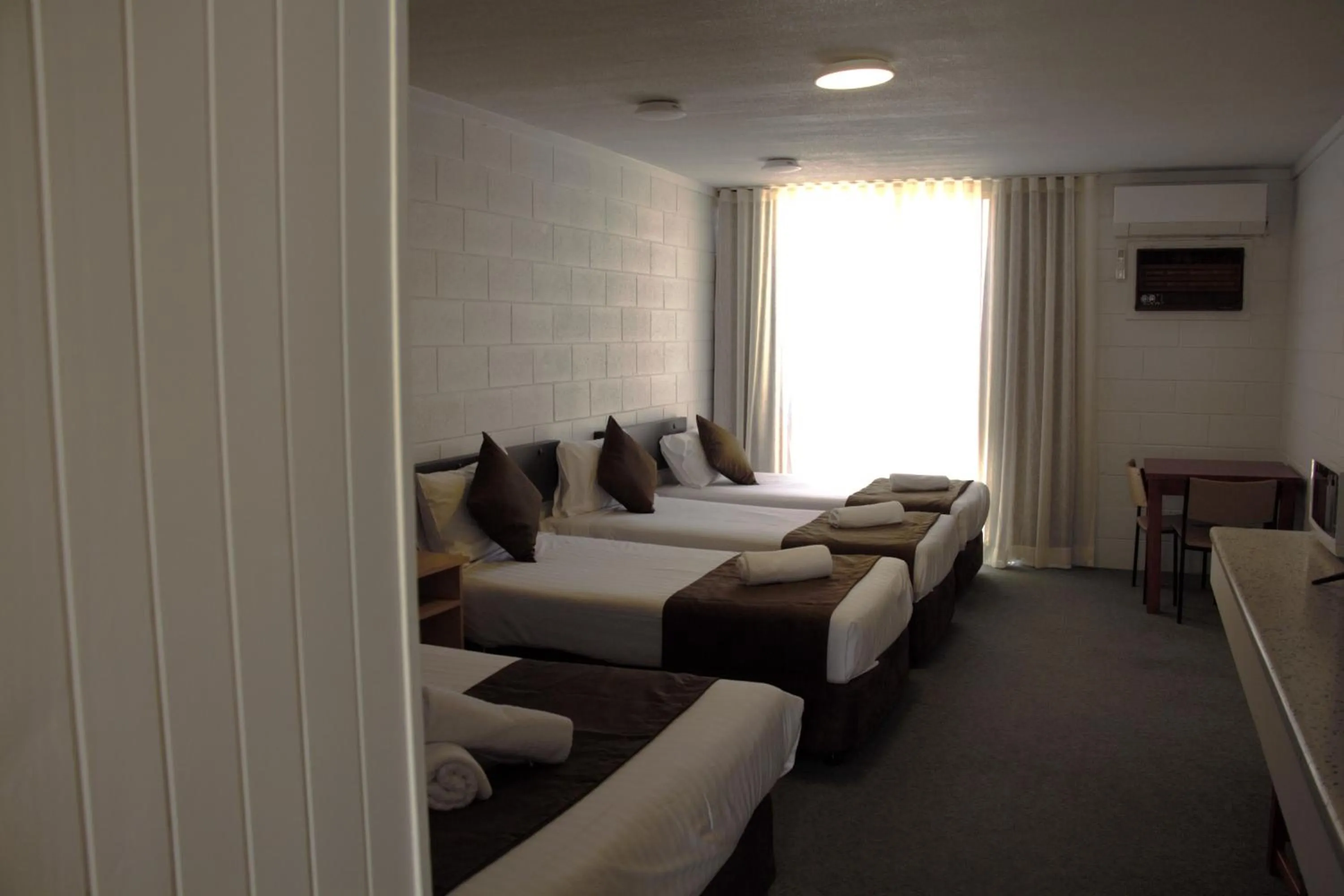 Bedroom, Bed in Bendigo Motor Inn