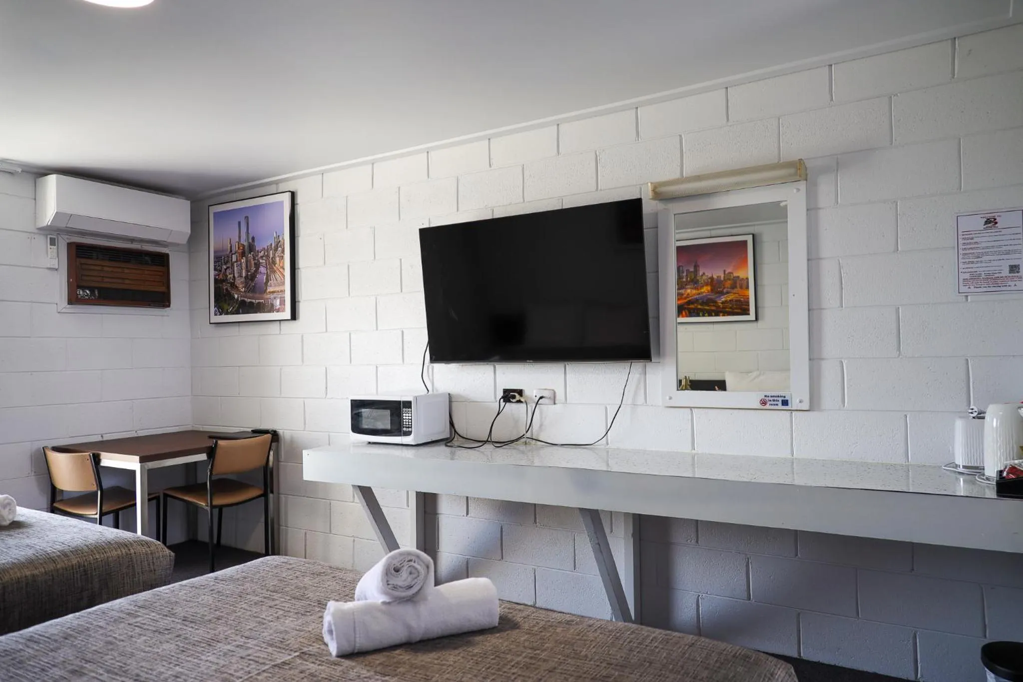 TV and multimedia, Bed in Bendigo Motor Inn