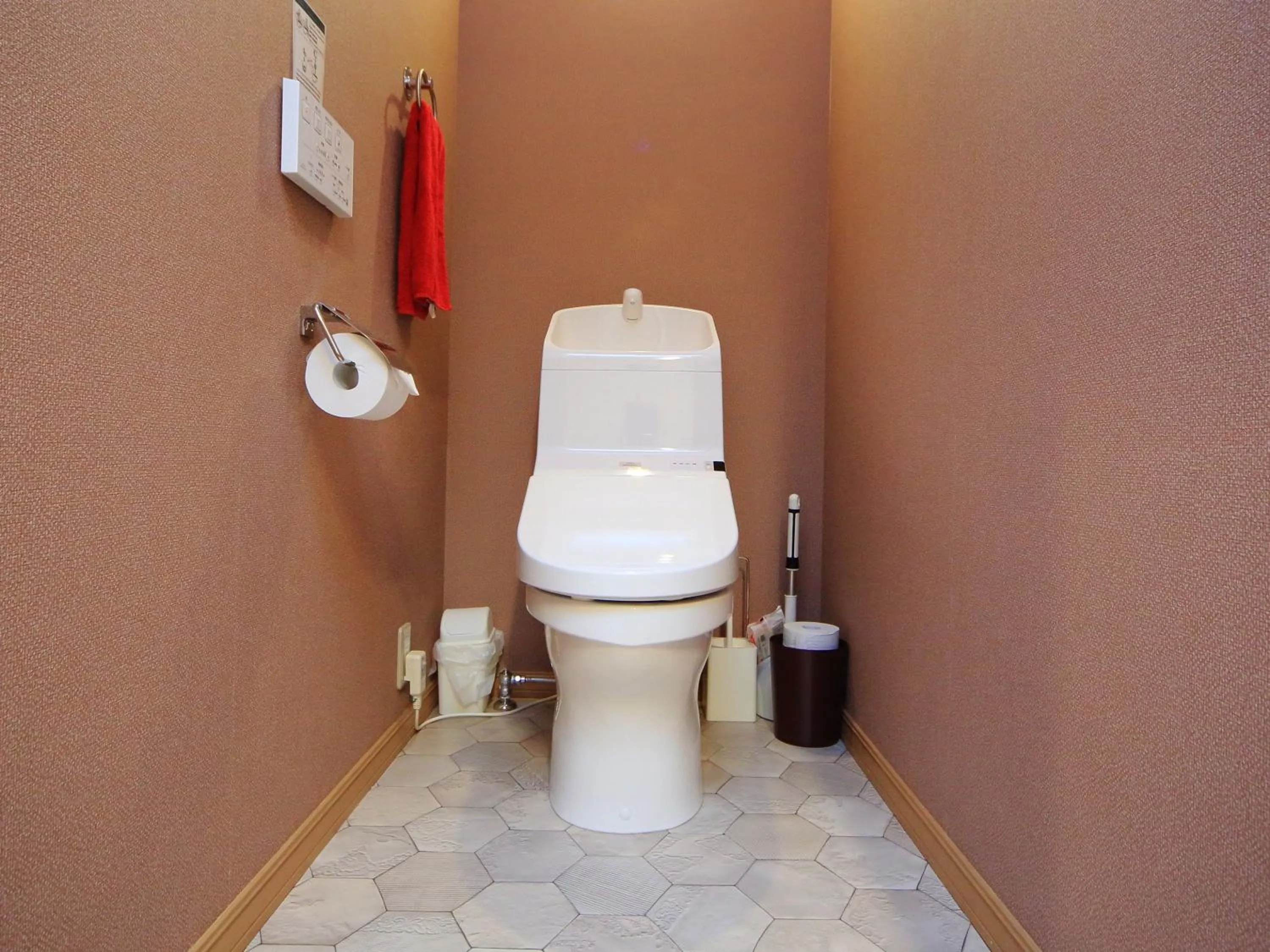 Toilet in Kamon Inn Hieijocho