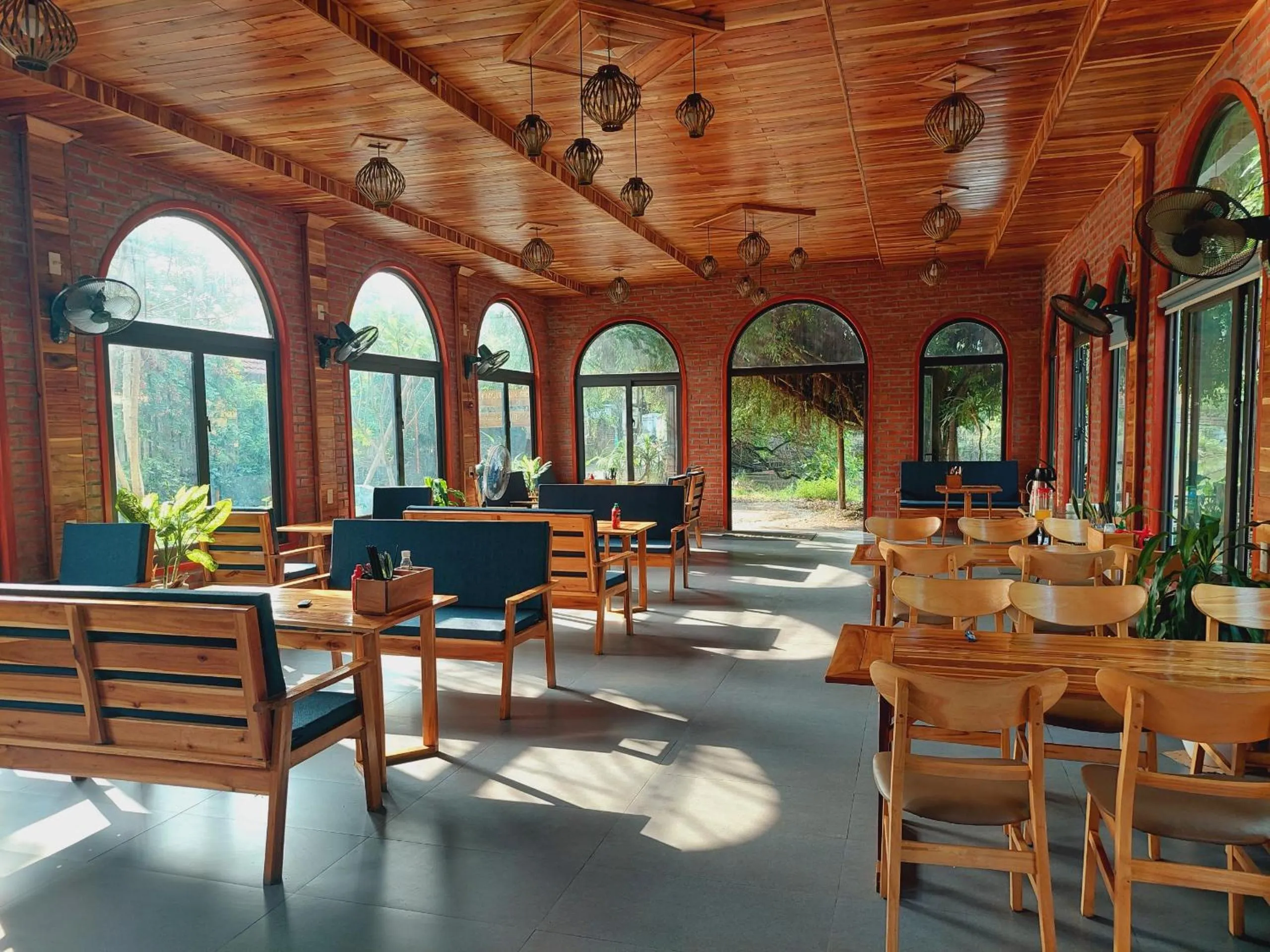 Restaurant/places to eat in Ninh Binh Mountain Side Homestay & Cafe