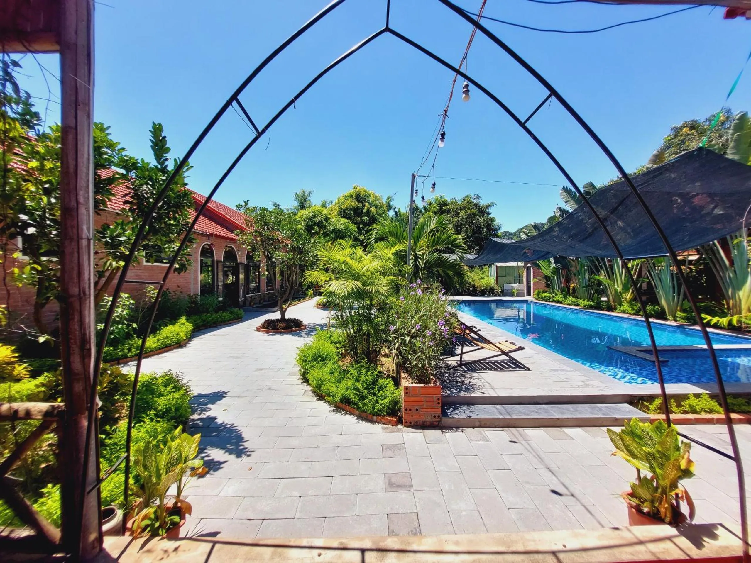 Pool view in Ninh Binh Mountain Side Homestay & Cafe