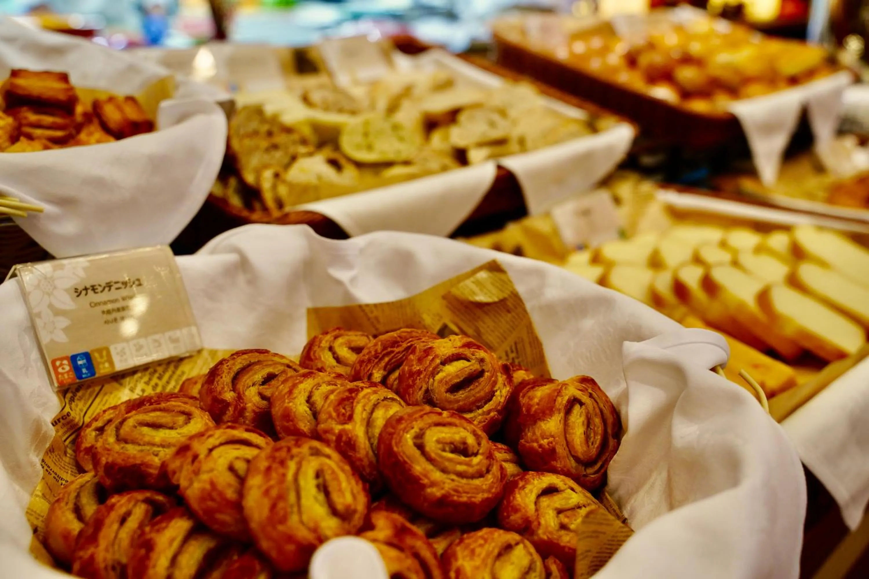 Food and drinks in Southern Beach Hotel & Resort