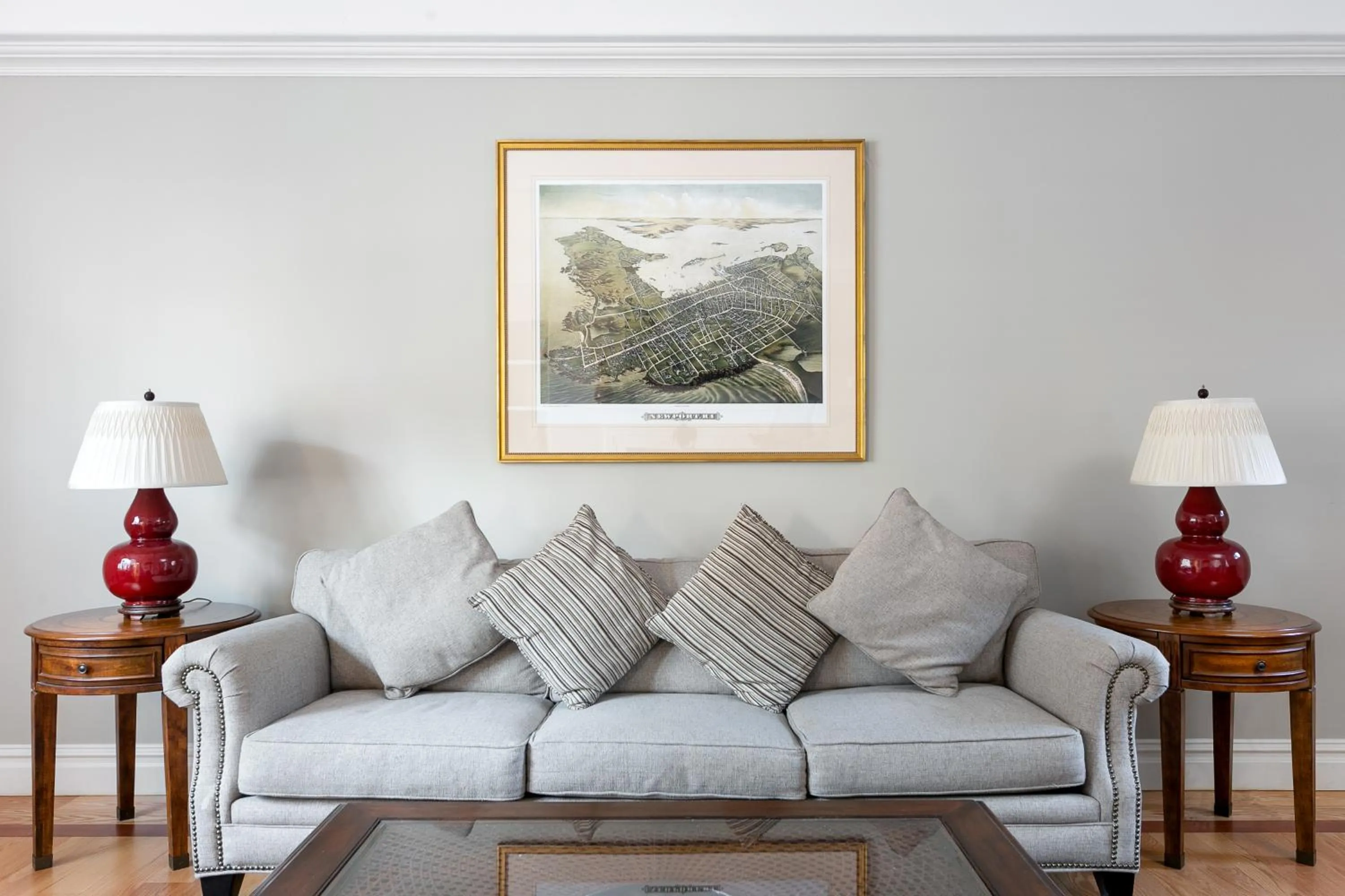 Living room in Pelham Court Hotel