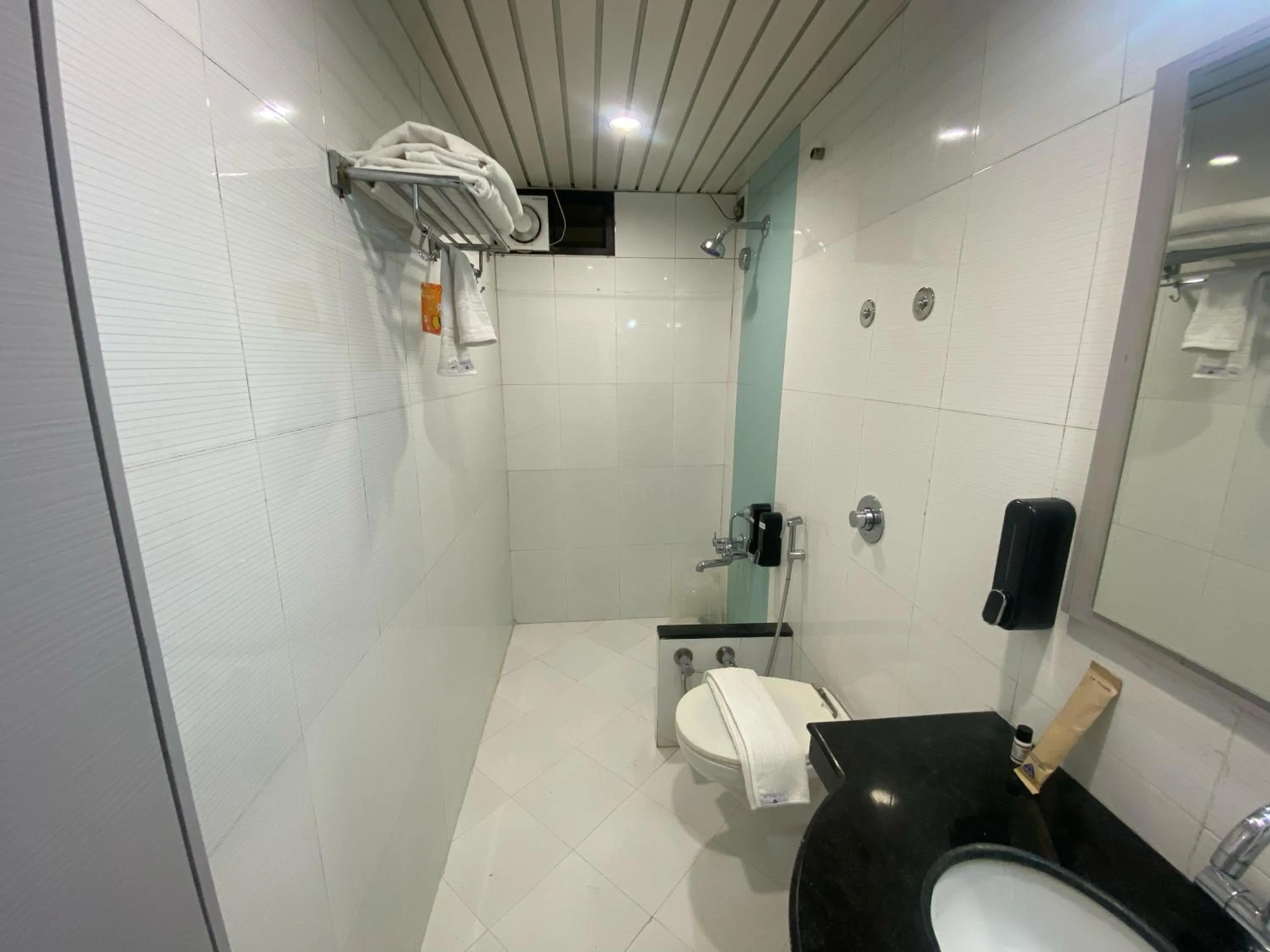 Hotel Crystal inn Nakki Lake 25 Meter