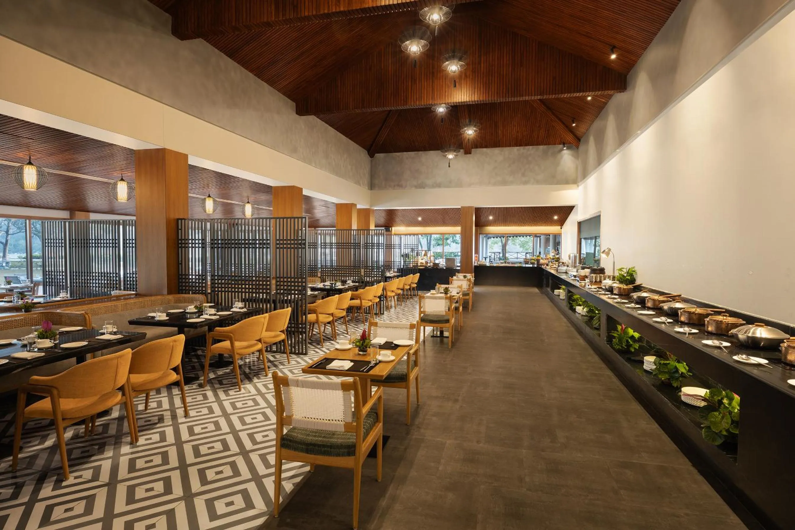 Restaurant/places to eat in The Riverview Retreat Corbett by Leisure Hotels